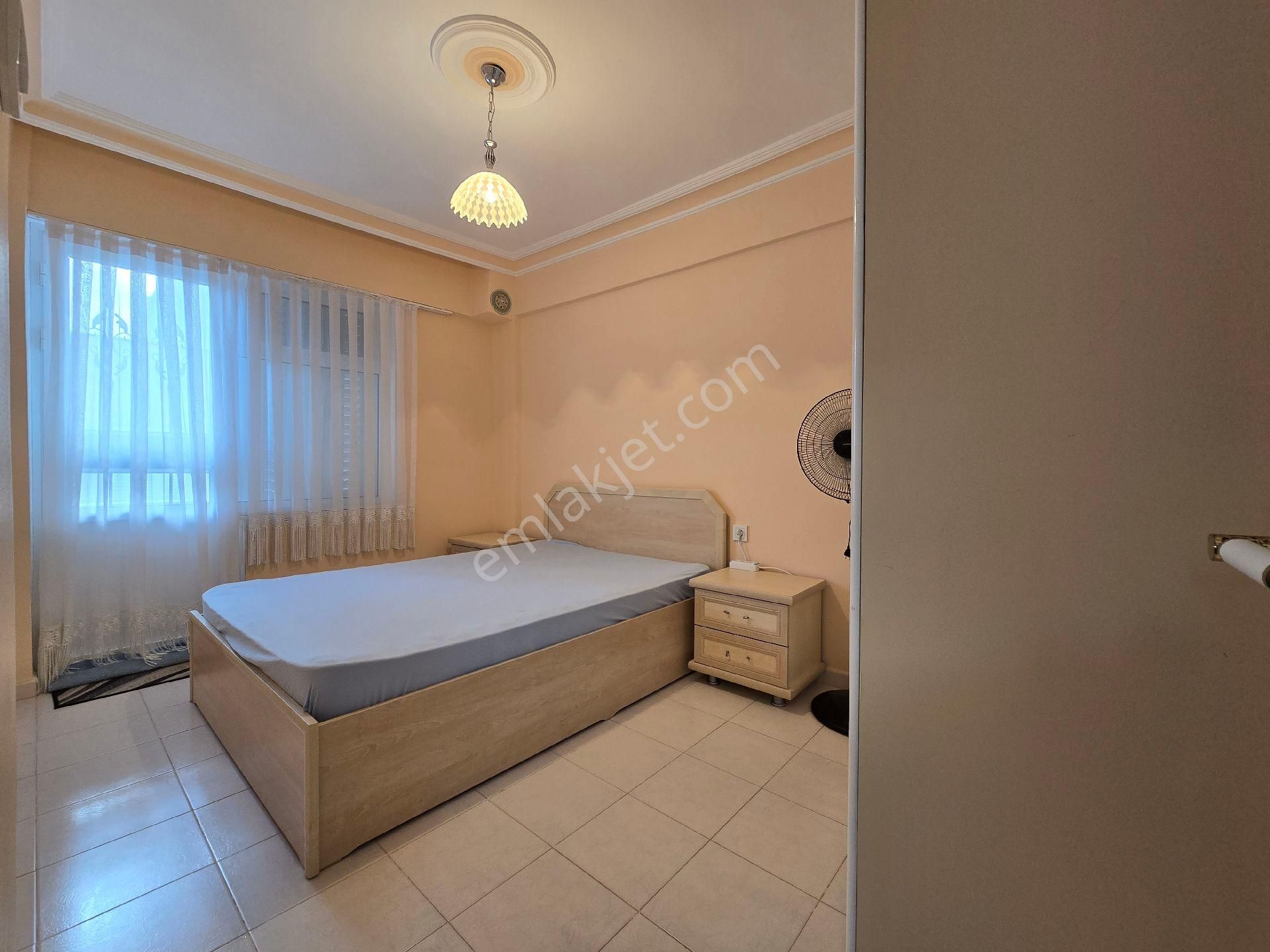 Altınkum'da Satılık Müstakil 3+1 Eşyalı Denize Yakın Geniş Teraslı Villa - Görsel 14