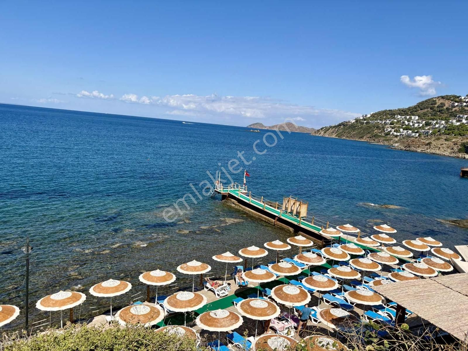 Gümüşlük Gümüşkaya'da Tam Müstakil Deniz Manzaralı Villa