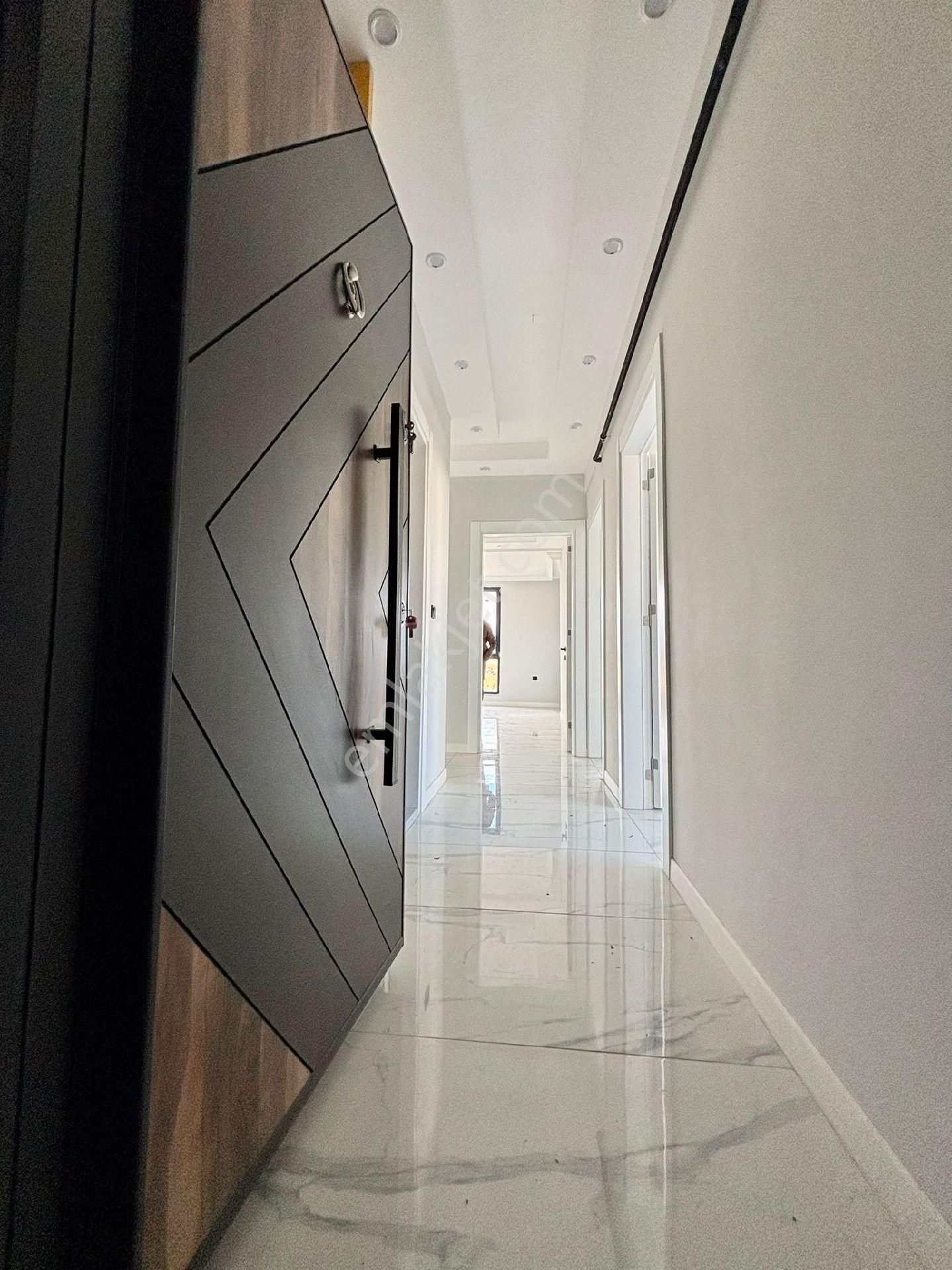 Çakmak'ta 150m² 3+1 Asansörlü Sıfır Kat Seçenekli Daireler - Görsel 13