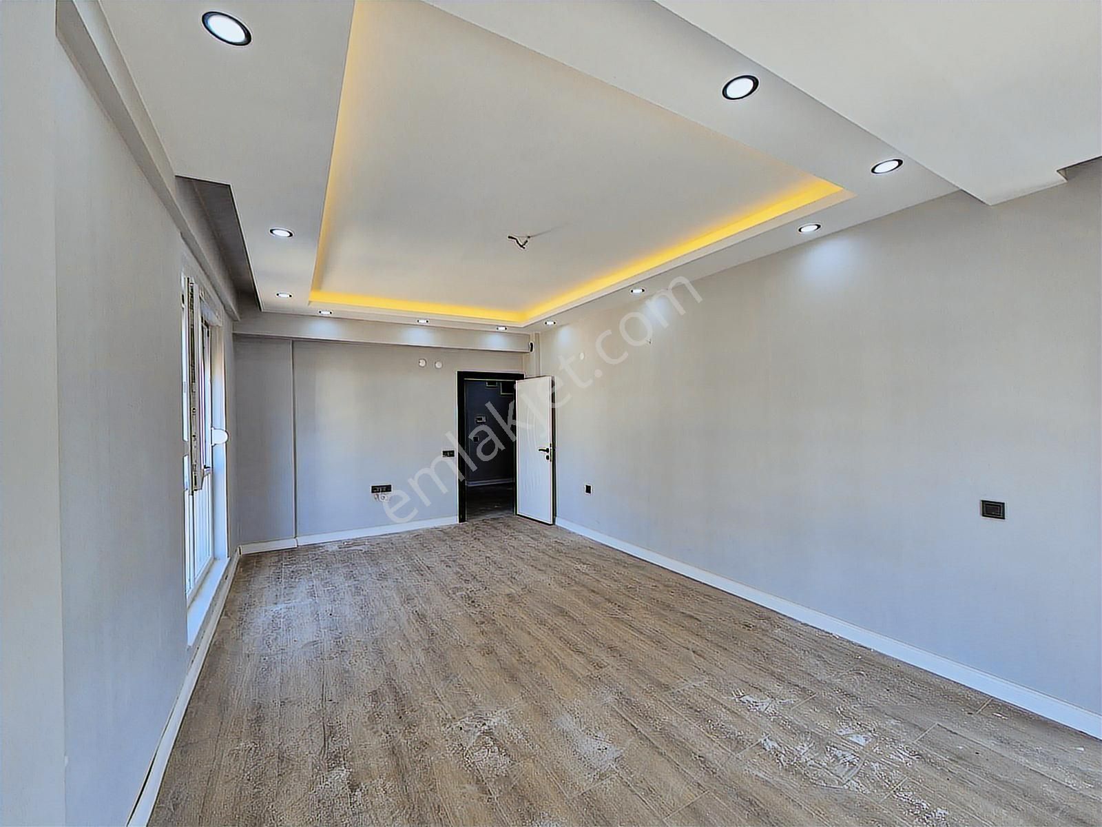 Göçerlerde Havuzlu Şehir Hastanesi 2km Ebeveyn Banylu 2+1 Daire - Görsel 2