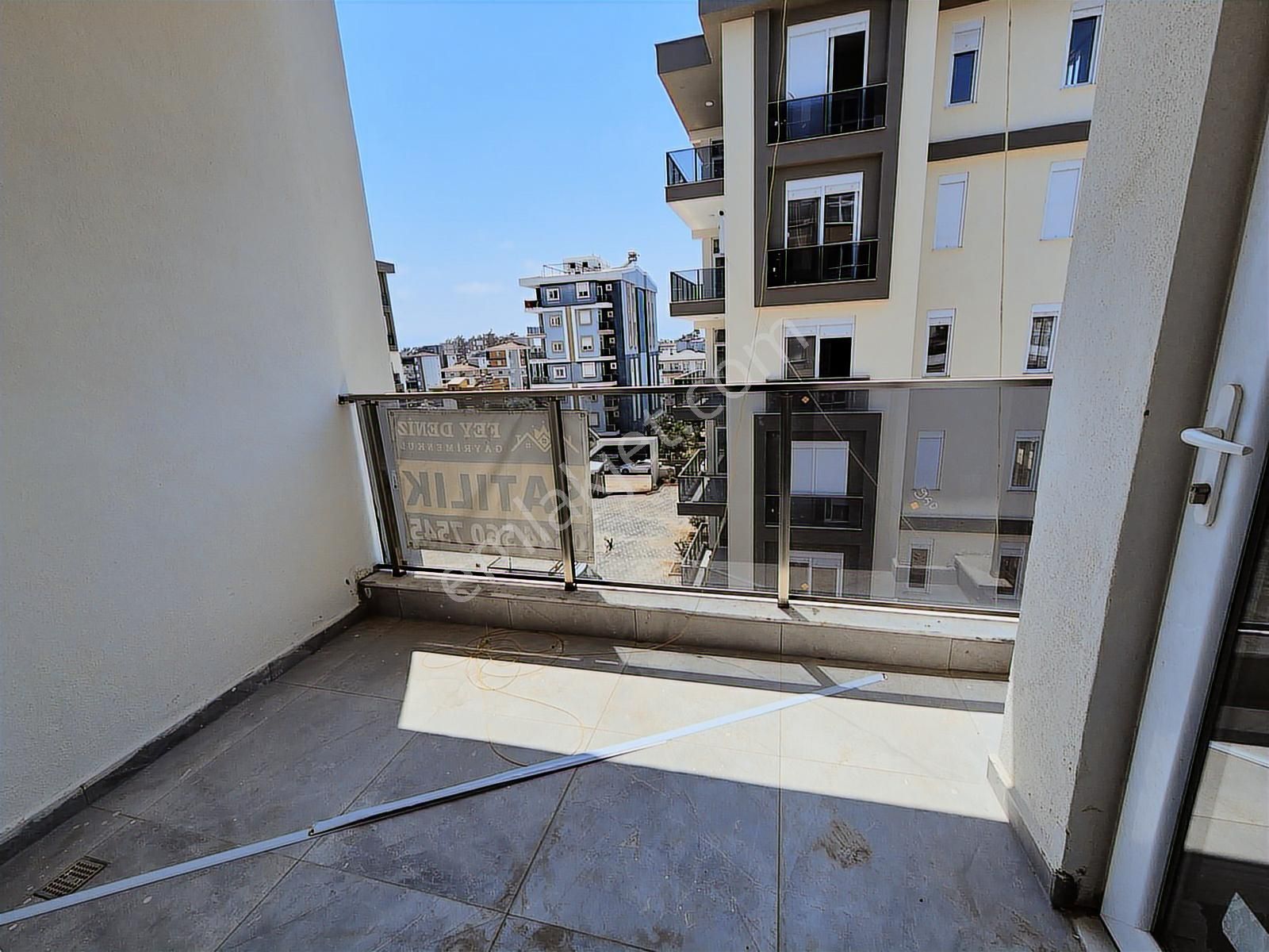 Göçerlerde Havuzlu Şehir Hastanesi 2km Ebeveyn Banylu 2+1 Daire - Görsel 7