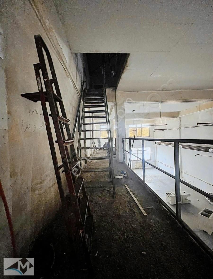 İkitelli Organize Sanayide Cila Ve Nikelajcılarda 400m2 - Görsel 4