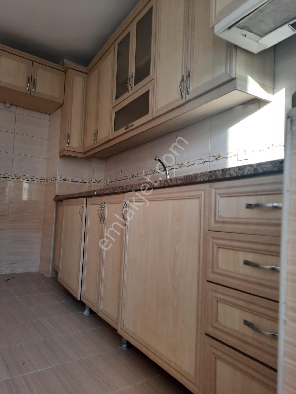 Arı Emlak'tan Satılık 3 T2 150m2dublex - Görsel 4