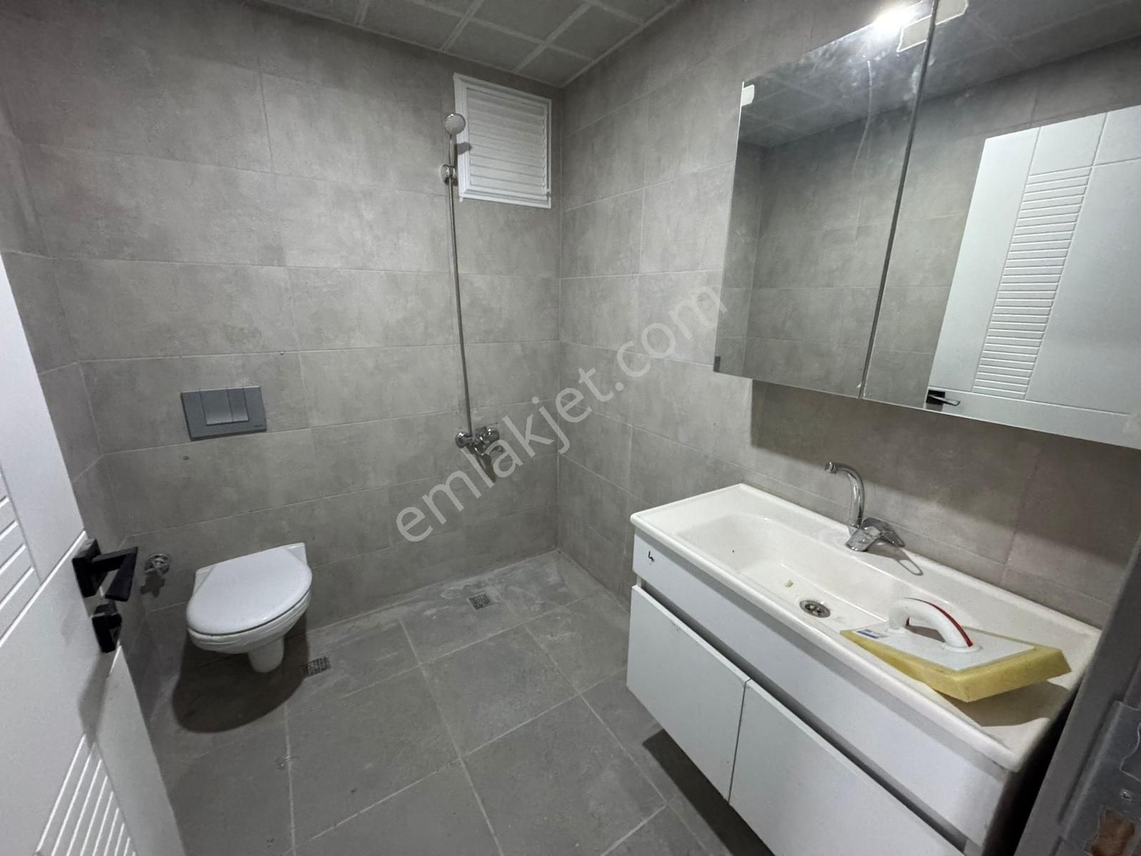 Yılmazer'den Ş.ertuğrul Kocaer Cadde'si Üzernde 3+1 Öncephe Acil - Görsel 10