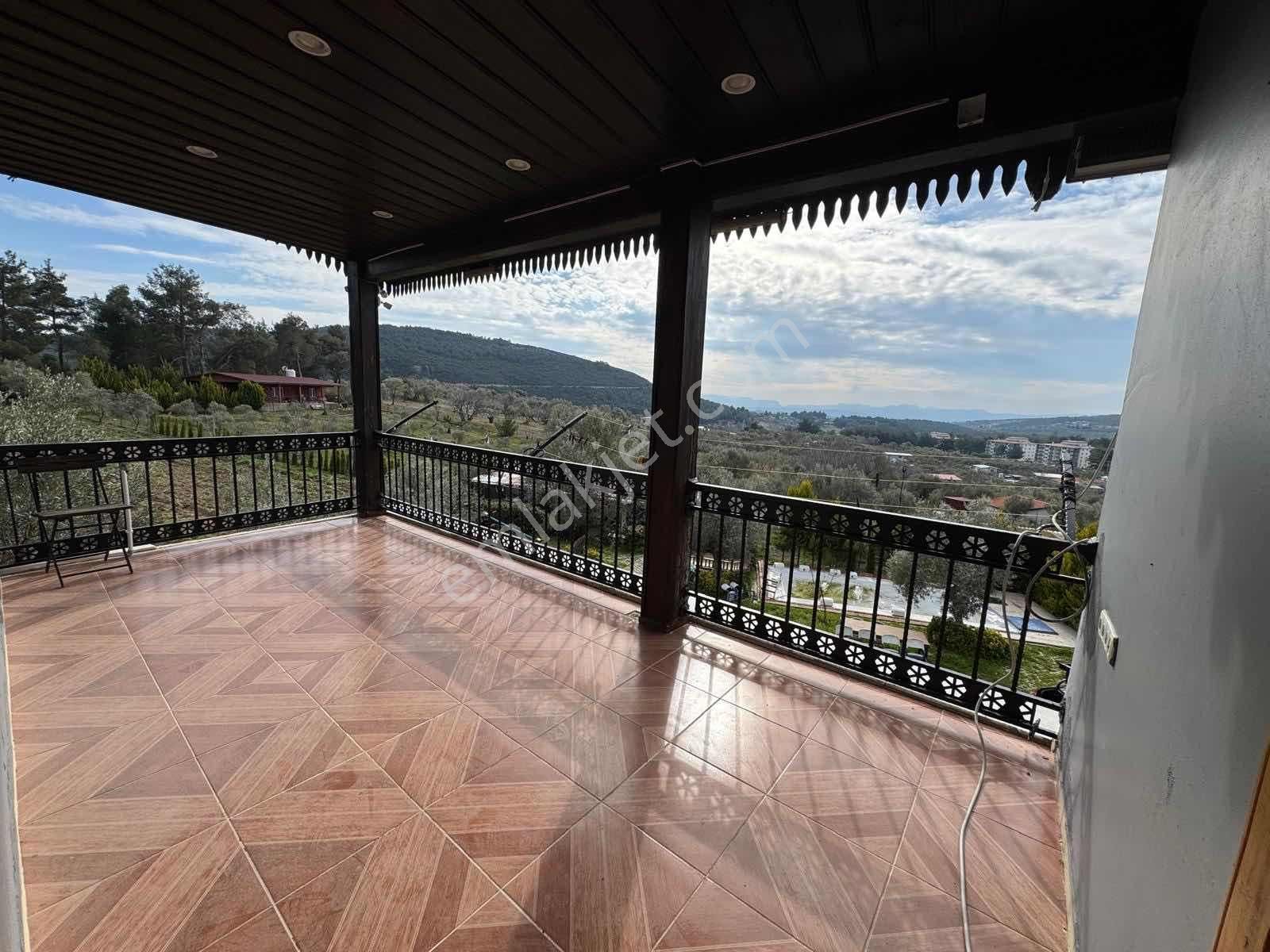 Buca Kırıklarda Dublex Havuzlu 4510m2 Çiftlik Evi Ve Arazisi - Görsel 19