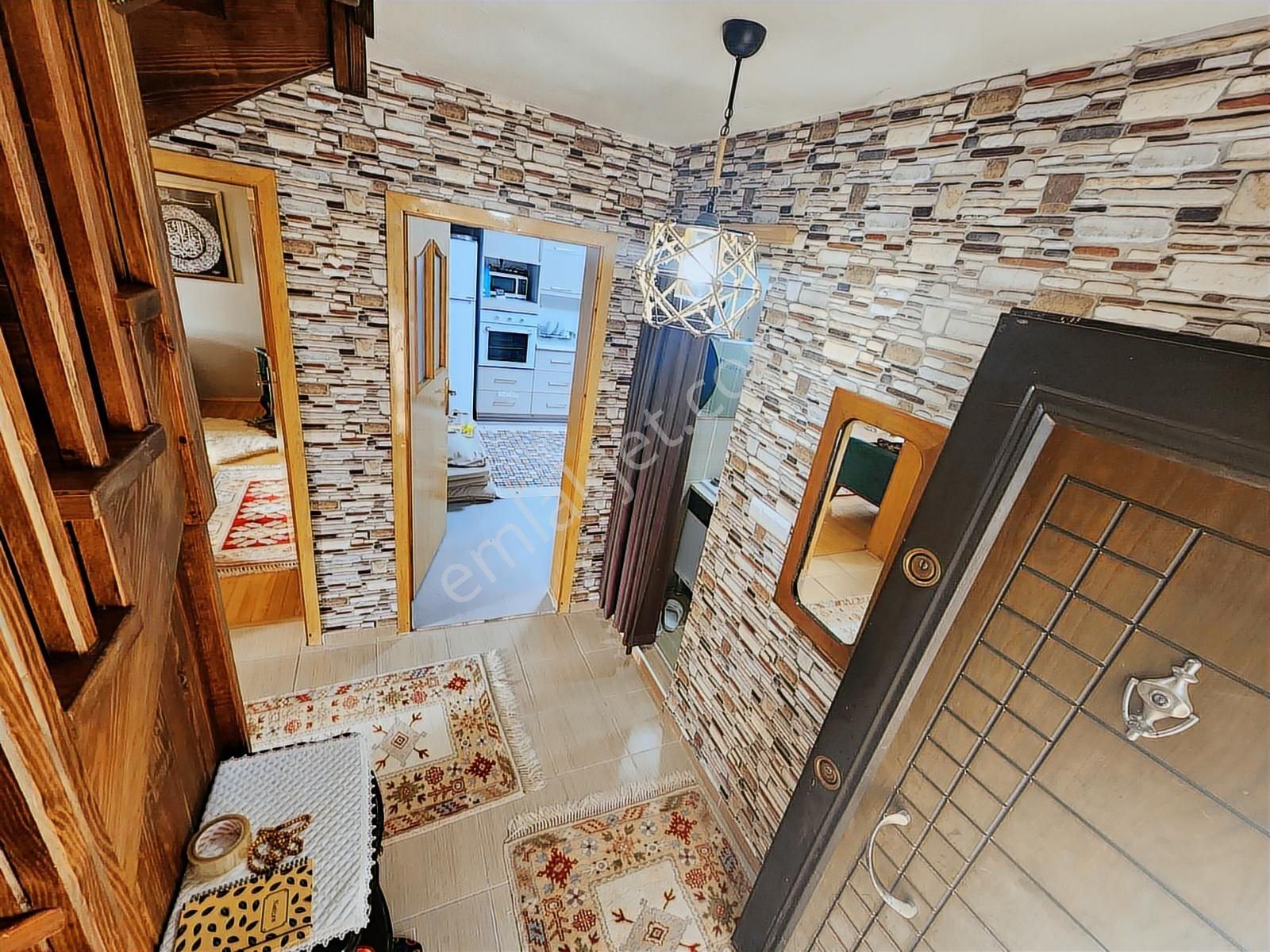 Uludağda Bahçeli Mükemmel Manzaralı 3+1 Villa Konforu - Görsel 27