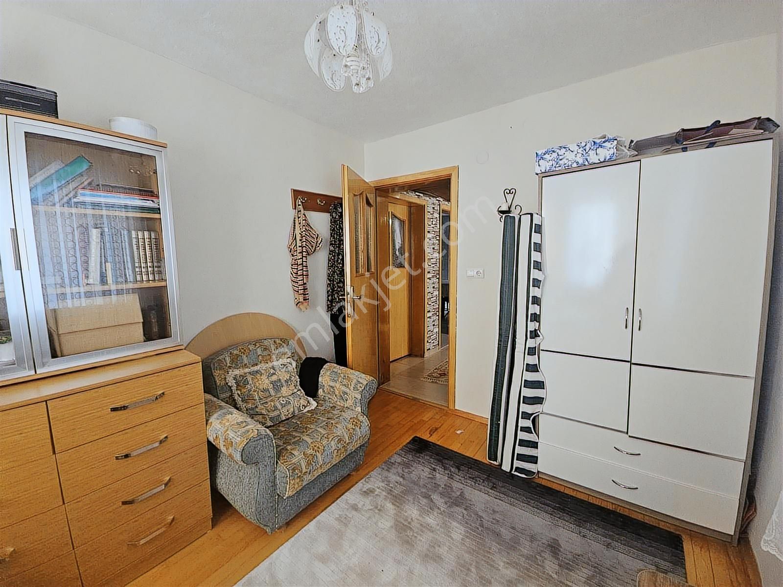 Uludağda Bahçeli Mükemmel Manzaralı 3+1 Villa Konforu - Görsel 23
