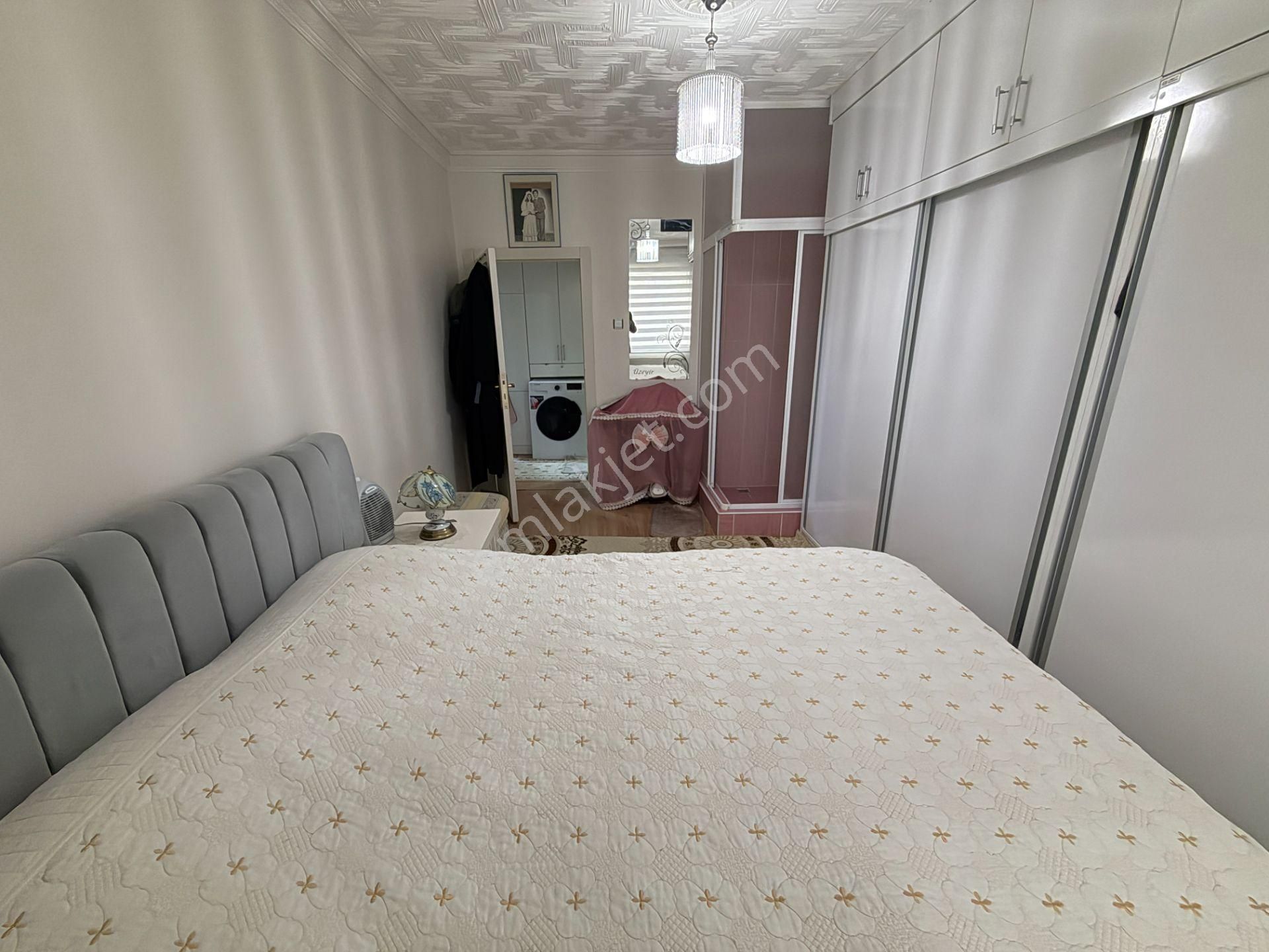 Kalecik Emlak'tan Süper Lokasyon Güney Cephe Ara Kat 3+1 - Görsel 14