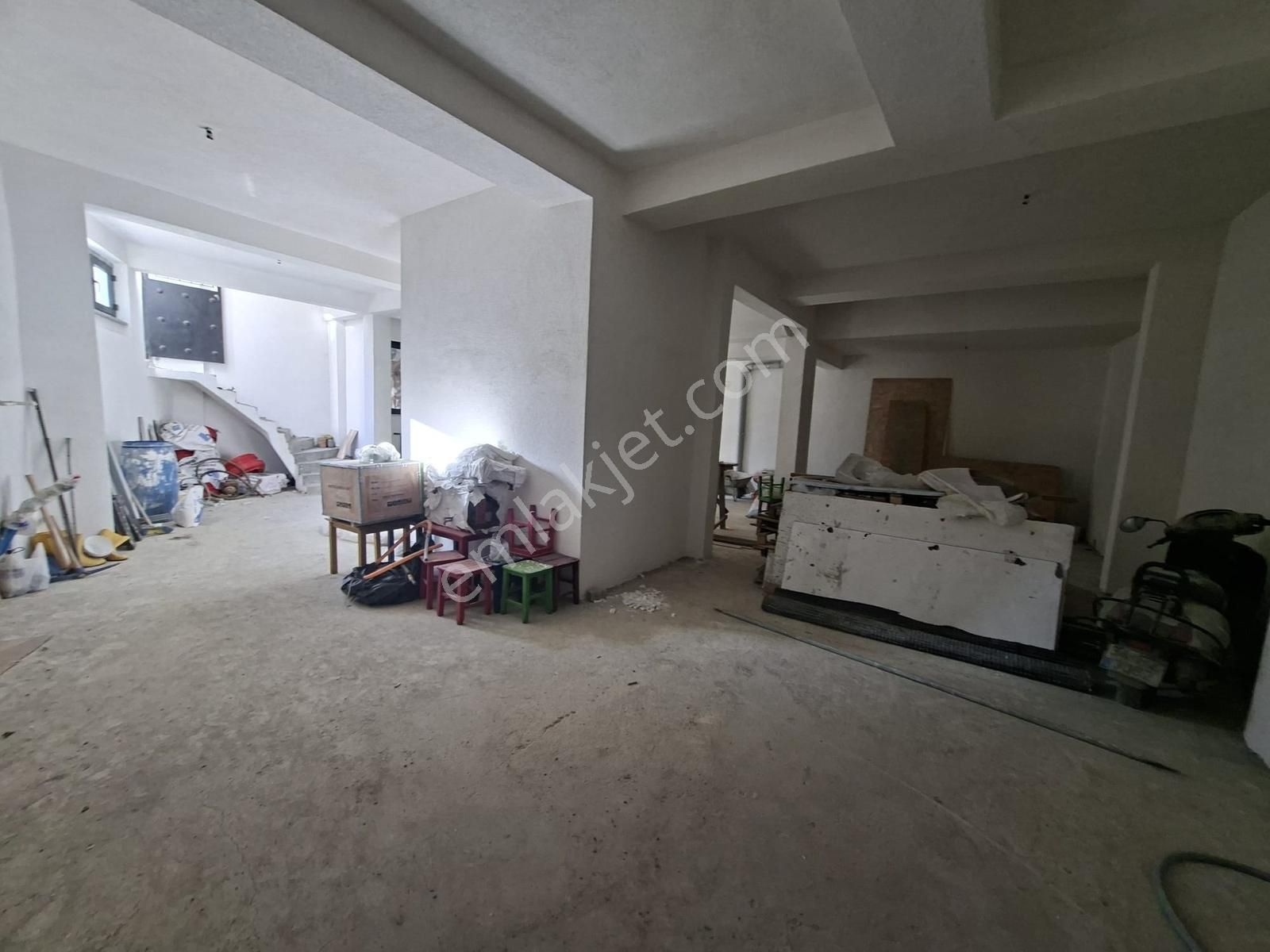 Güngören Güneştepe Mahallesinde 130 Metre Kiralık Depo - Görsel 2