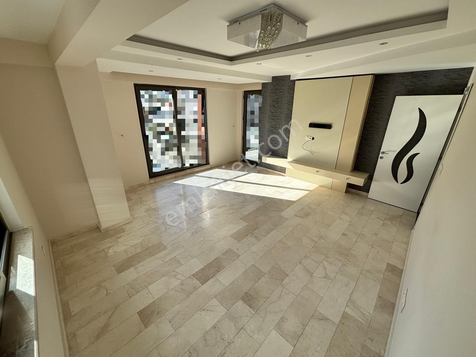 Çakmak'ta Süper Konumlu 5 Yıllık 150m² 3+1 Manzaralı Satılık Daire - Görsel 4