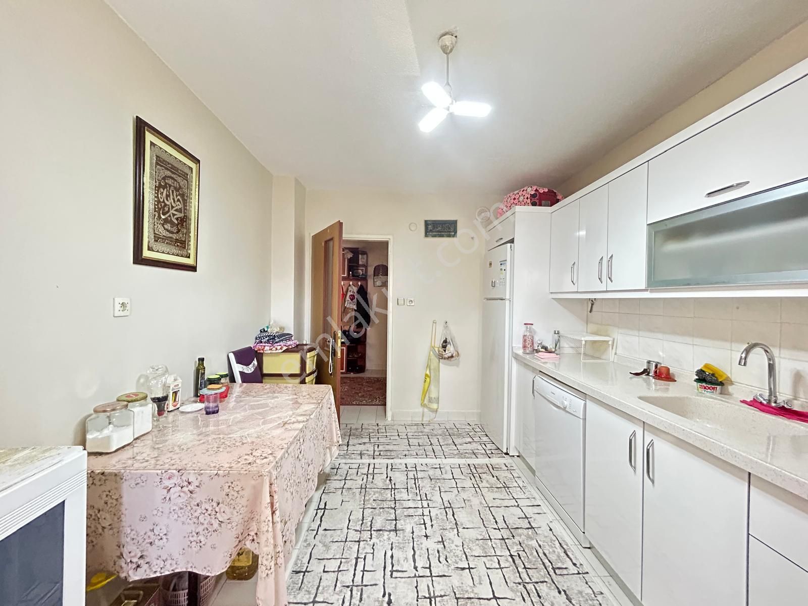 Elisa Gyo/ildem Çarşısı Yanı 3+1 Ara Kat Güney Cepheli A Dairesi - Görsel 17