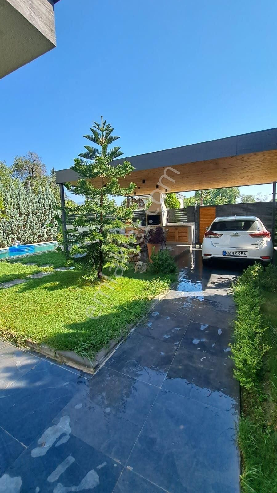 Dalaman Altıntaşta 350m² Arsa İçinde Müstakil Havuzlu 3+1 Dublex Villa - Görsel 15
