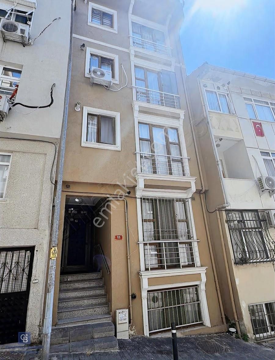 Acıbadem İkbaliye Genç Binada 2+1 Balkonlu Daire - Görsel 15