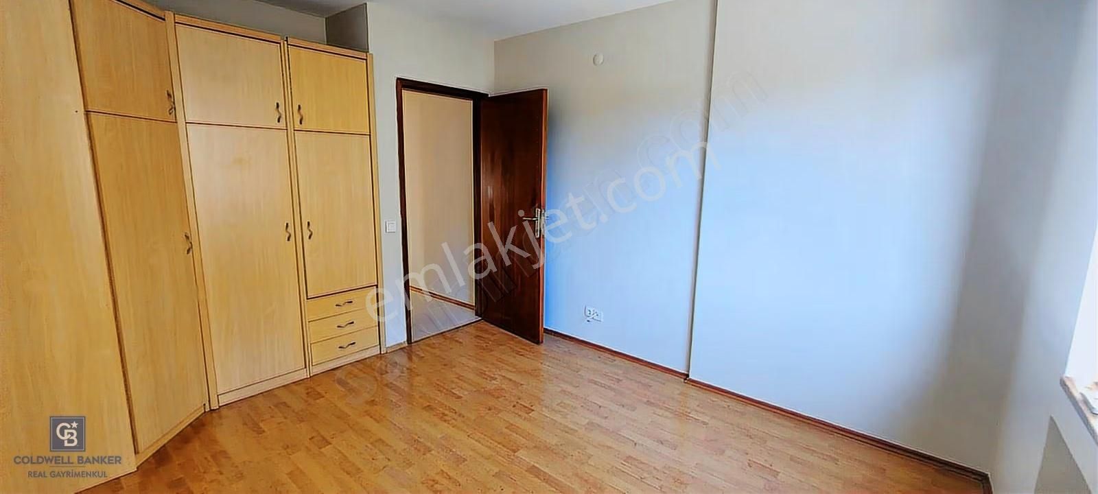 Acıbadem İş Bankası Bloklarında 2+1 Kiralık Daire Net 80m² - Görsel 10