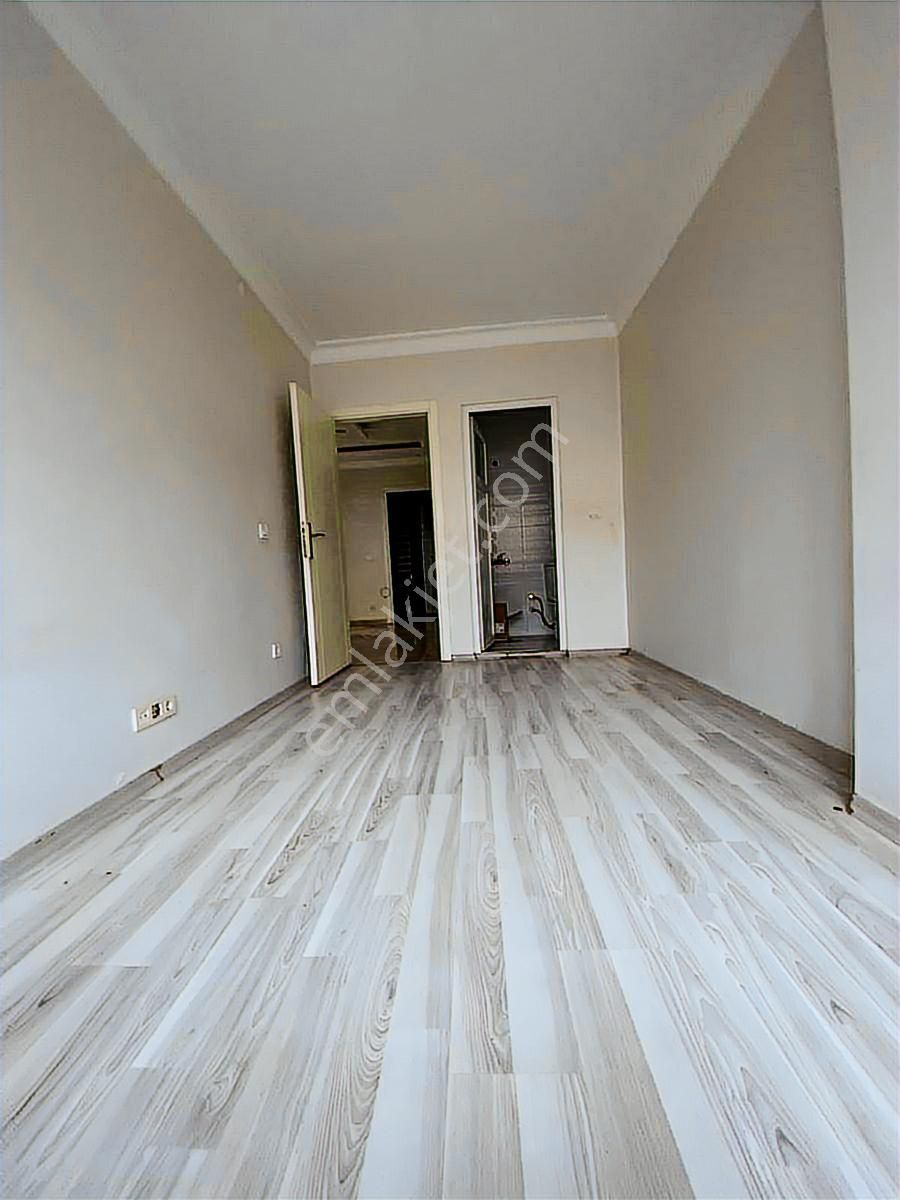 Beylikdüzü Kavaklı Mahallesinde Merkezde 2+1 90 M2 1 Kat - Görsel 17