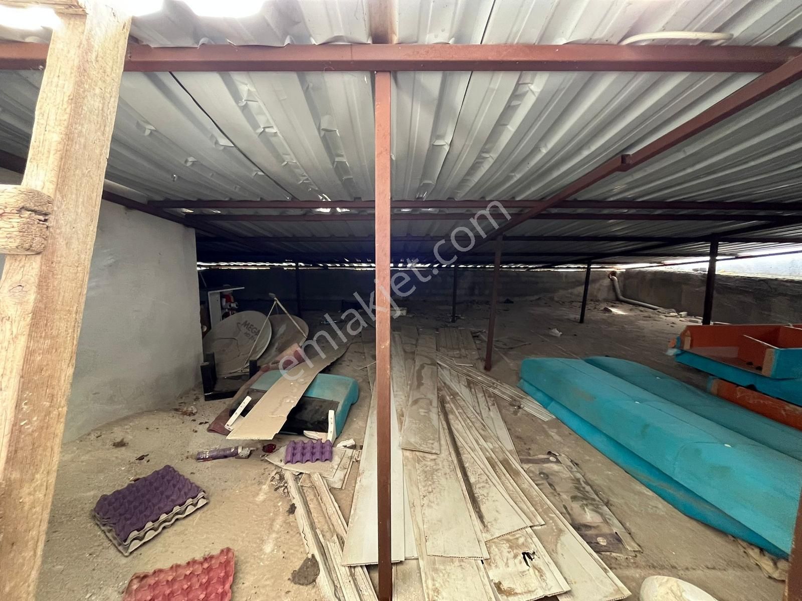 Öz-er Gayrimenkul'den Satılık 1+1 Dublex Daire - Görsel 8