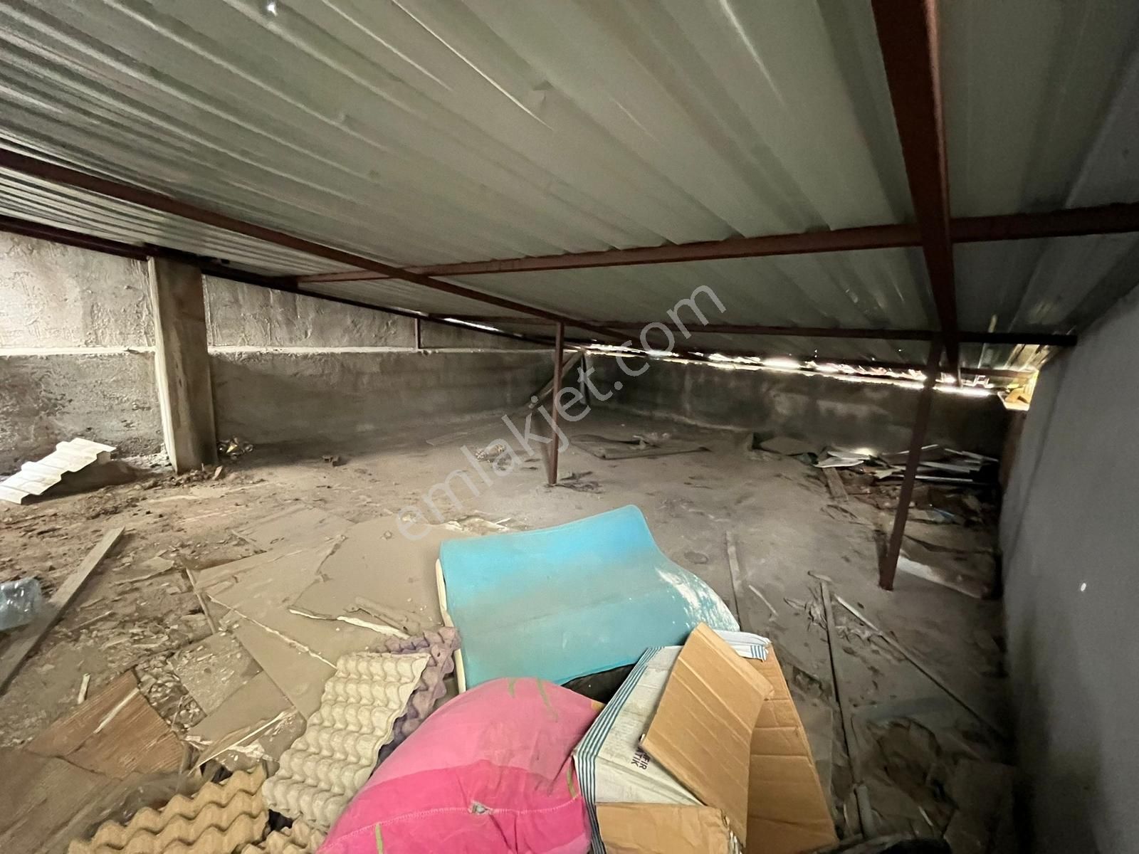 Öz-er Gayrimenkul'den Satılık 1+1 Dublex Daire - Görsel 10