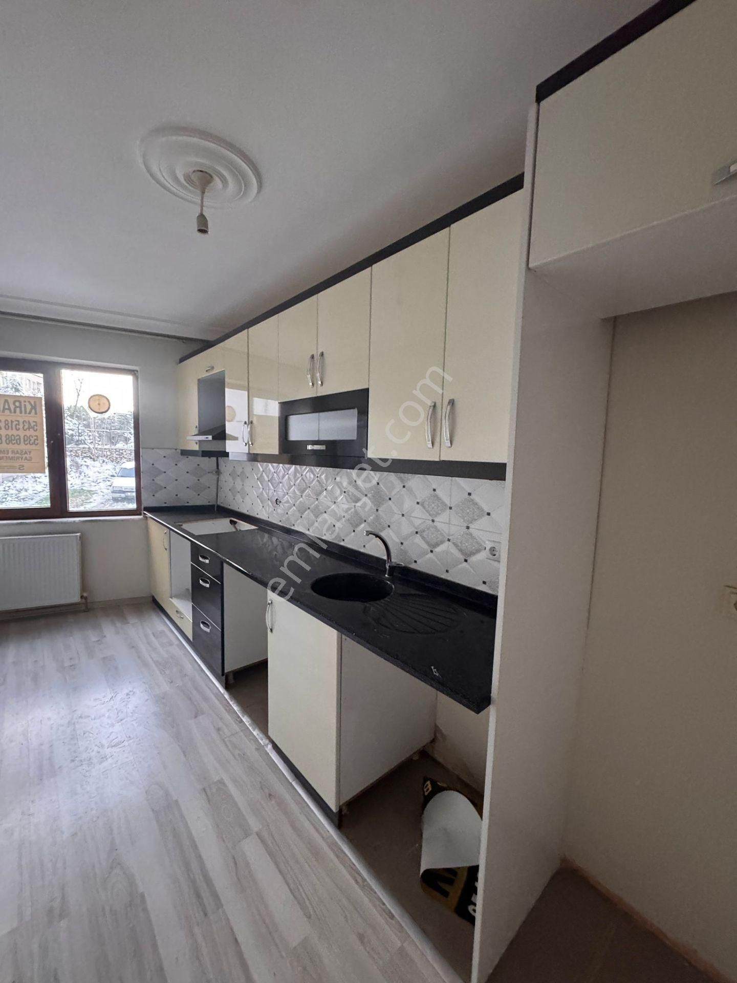 Emirsultan Mahallesinde Kiralık 2+1 Daire - Görsel 19