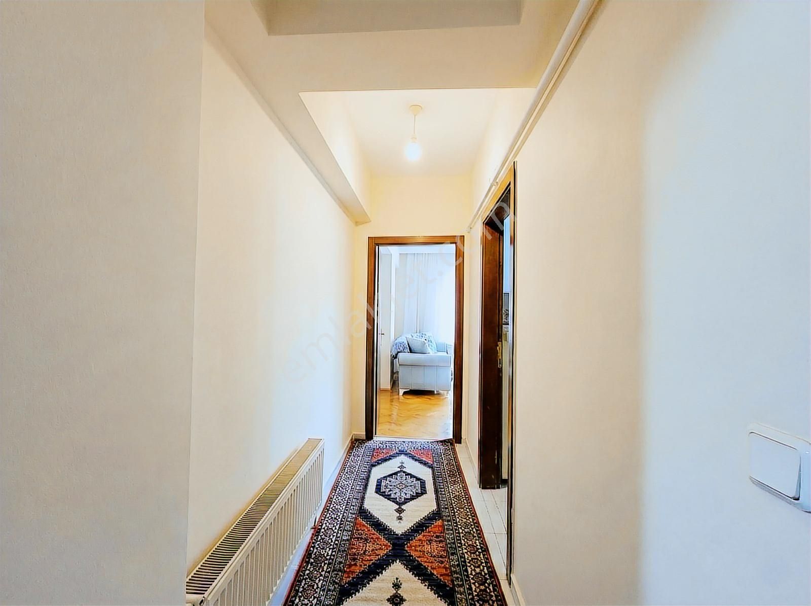 Lizbon Cad. Malazgirt Bul. Dibinde Taşınmaya Hazır Full Eşyalı - Görsel 18