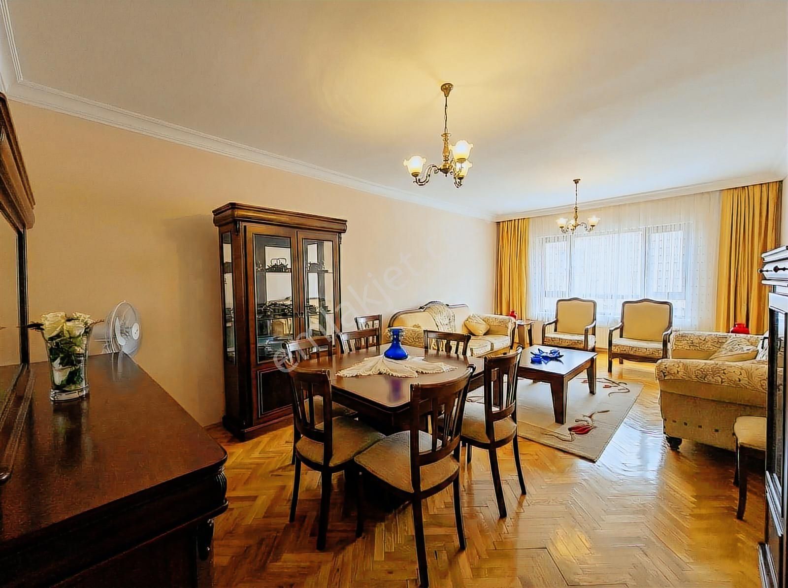 Lizbon Cad. Malazgirt Bul. Dibinde Taşınmaya Hazır Full Eşyalı - Görsel 7