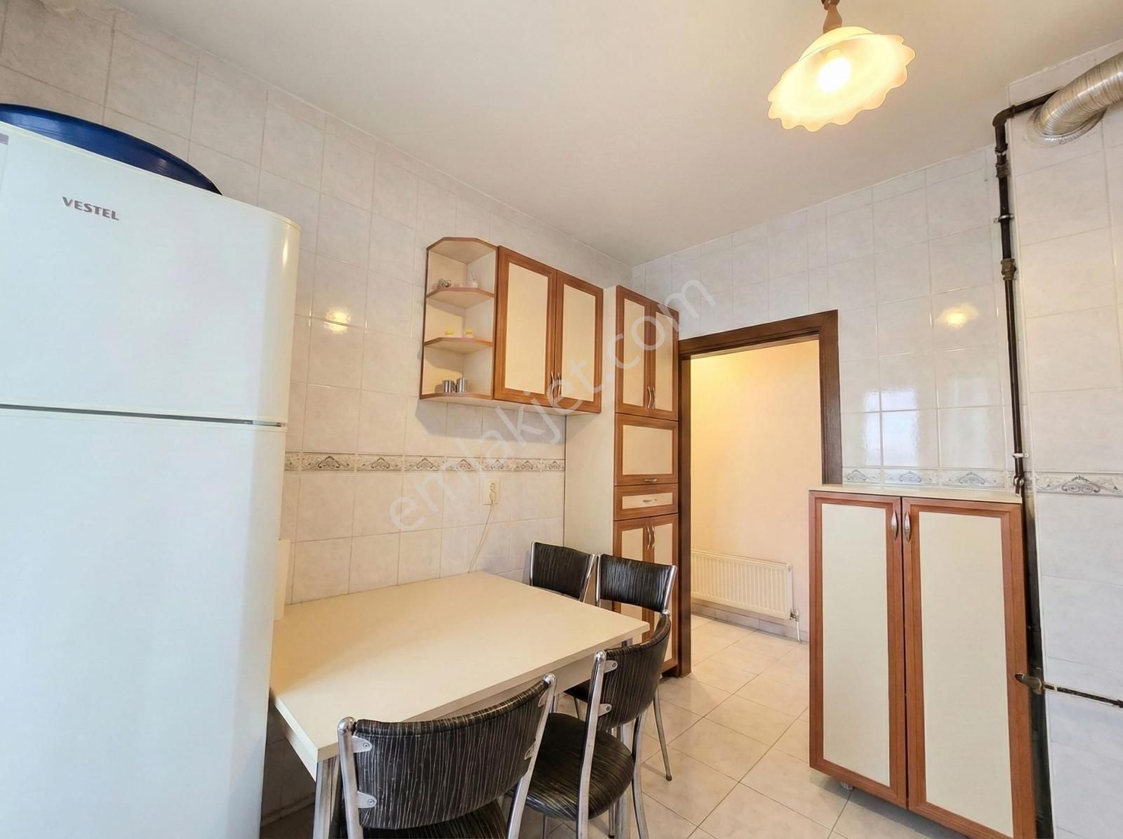 Lizbon Cad. Malazgirt Bul. Dibinde Taşınmaya Hazır Full Eşyalı - Görsel 13