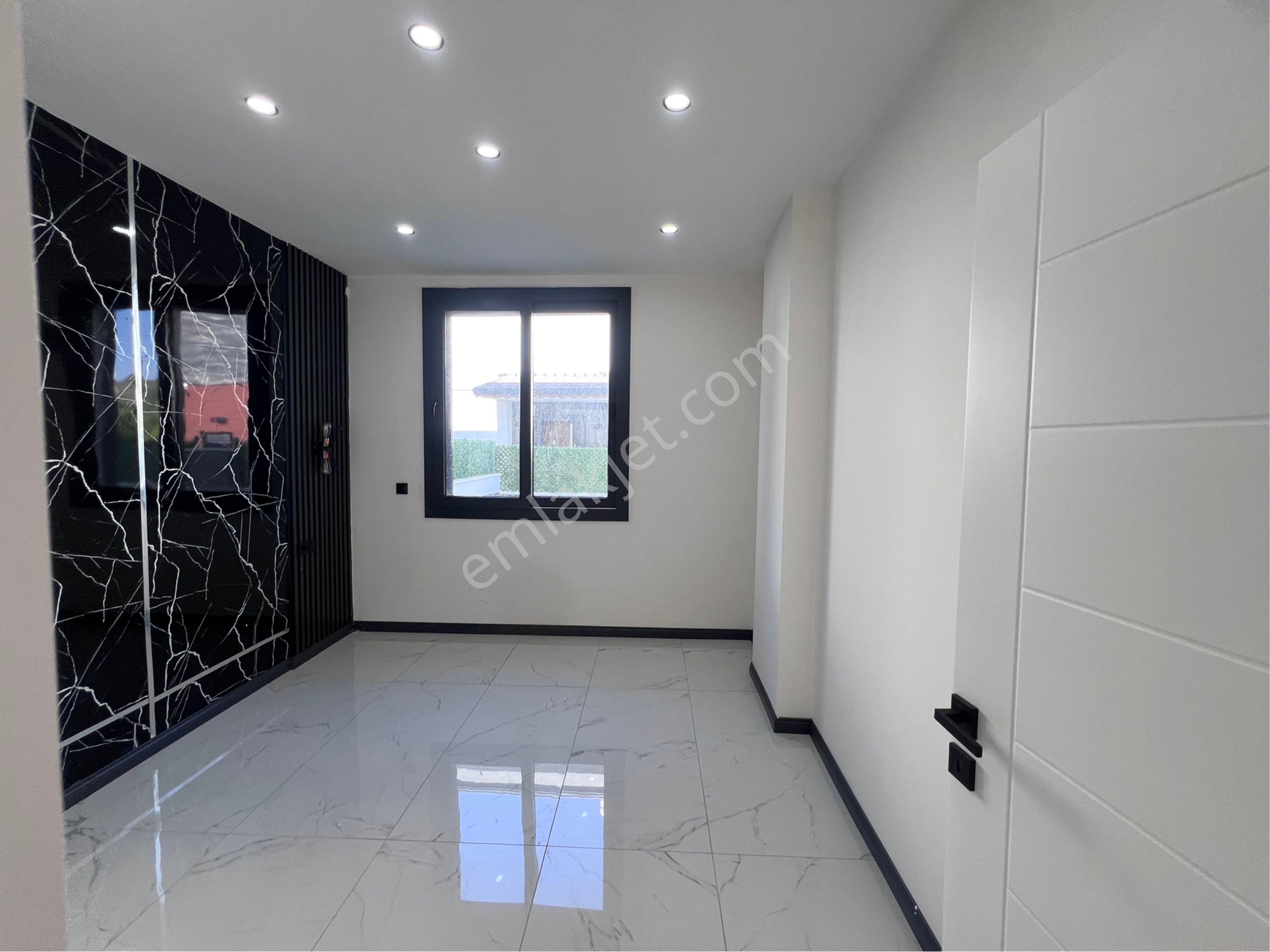 Çamlıkta Havuzlu , Merkezi Konum 3+1 Villa, Müşteri Yerimiz Tam Yetkili - Görsel 6