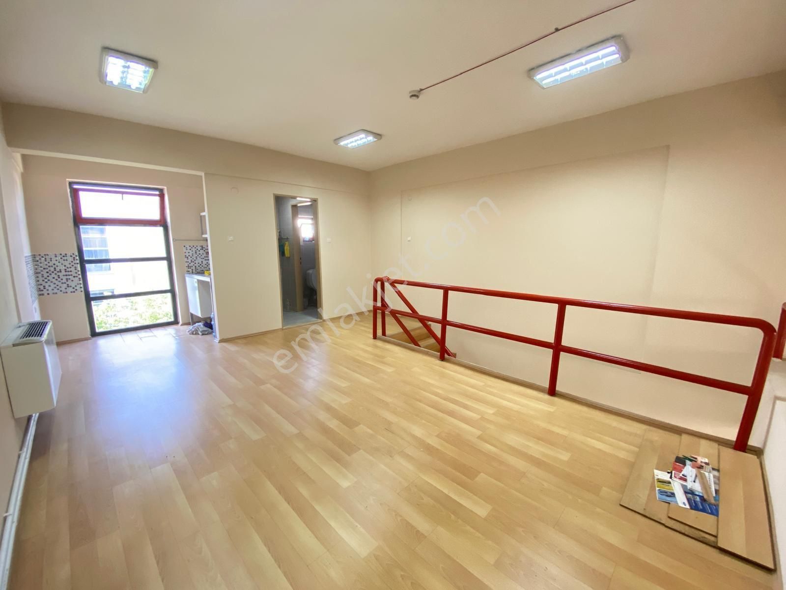 Tekstilkent City Emlaktan Merkezi Konumda B Bloklarda Satılık İşyeri - Görsel 8