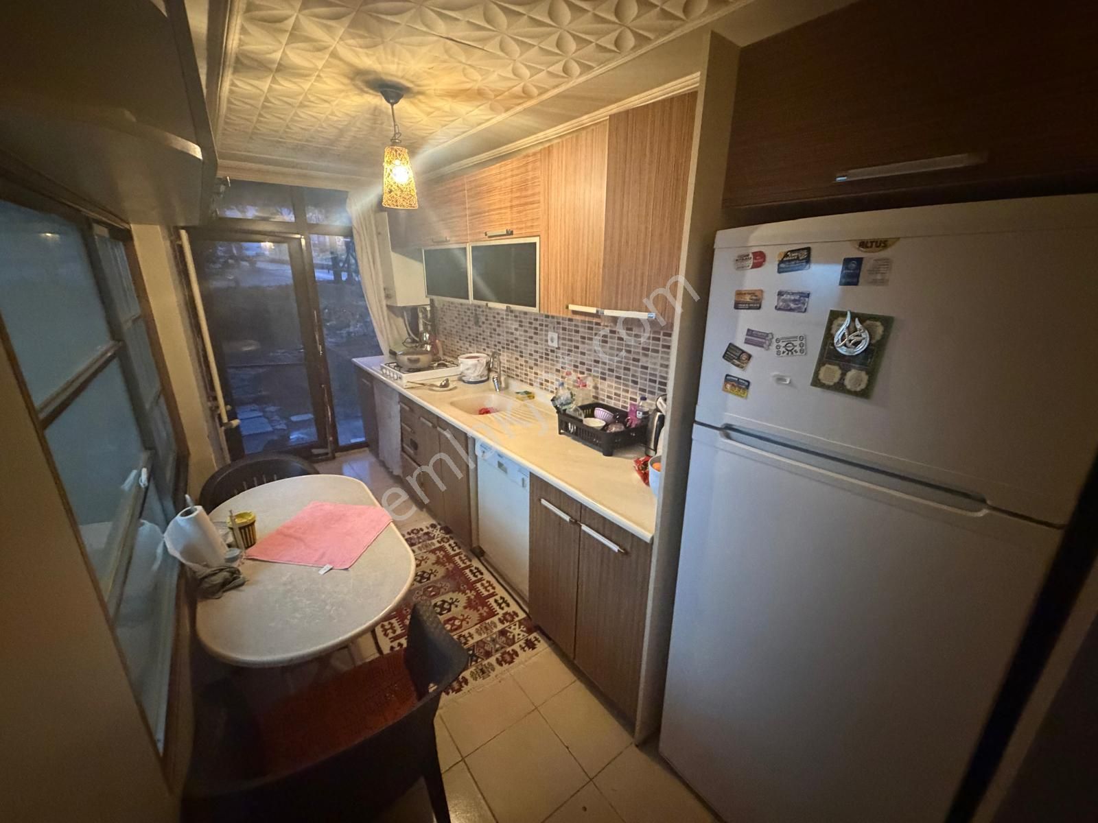 Sym'den Tandoğan Mh Kat Konumunda Site İçinde 2+1 Dairee