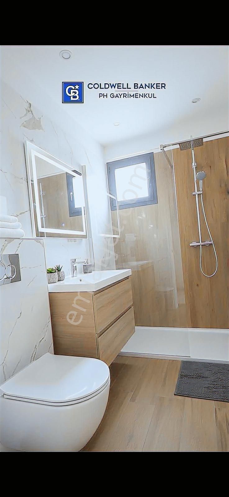 İzmir Çandarlı'da Denize 200m Mesafede Müstakil Villa Cb Ph - Görsel 25