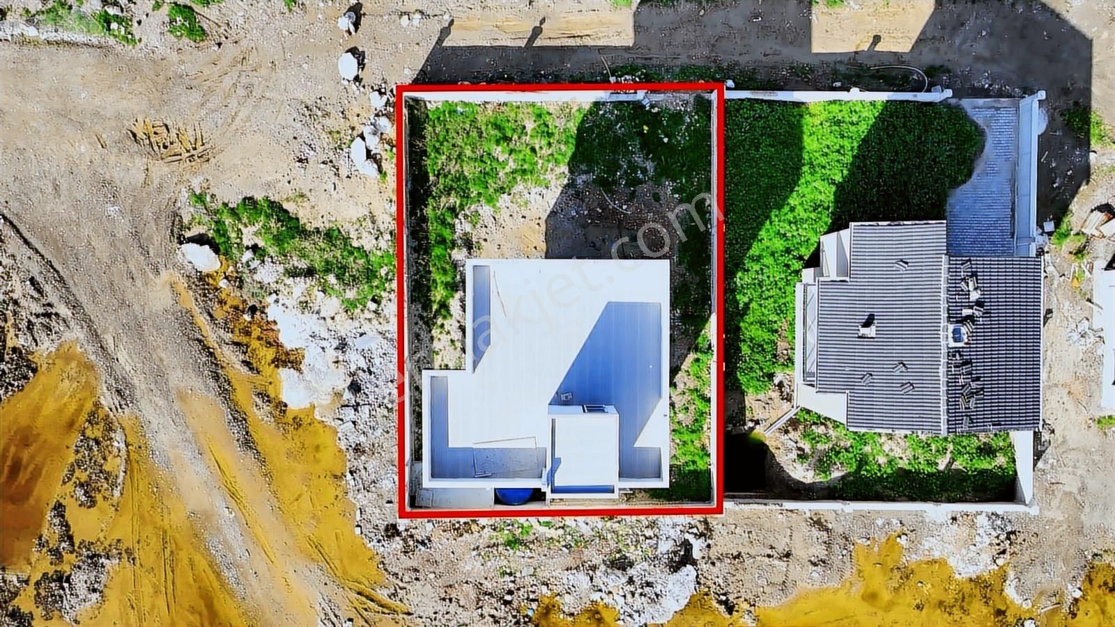 İzmir Çandarlı'da Denize 200m Mesafede Müstakil Villa Cb Ph - Görsel 24