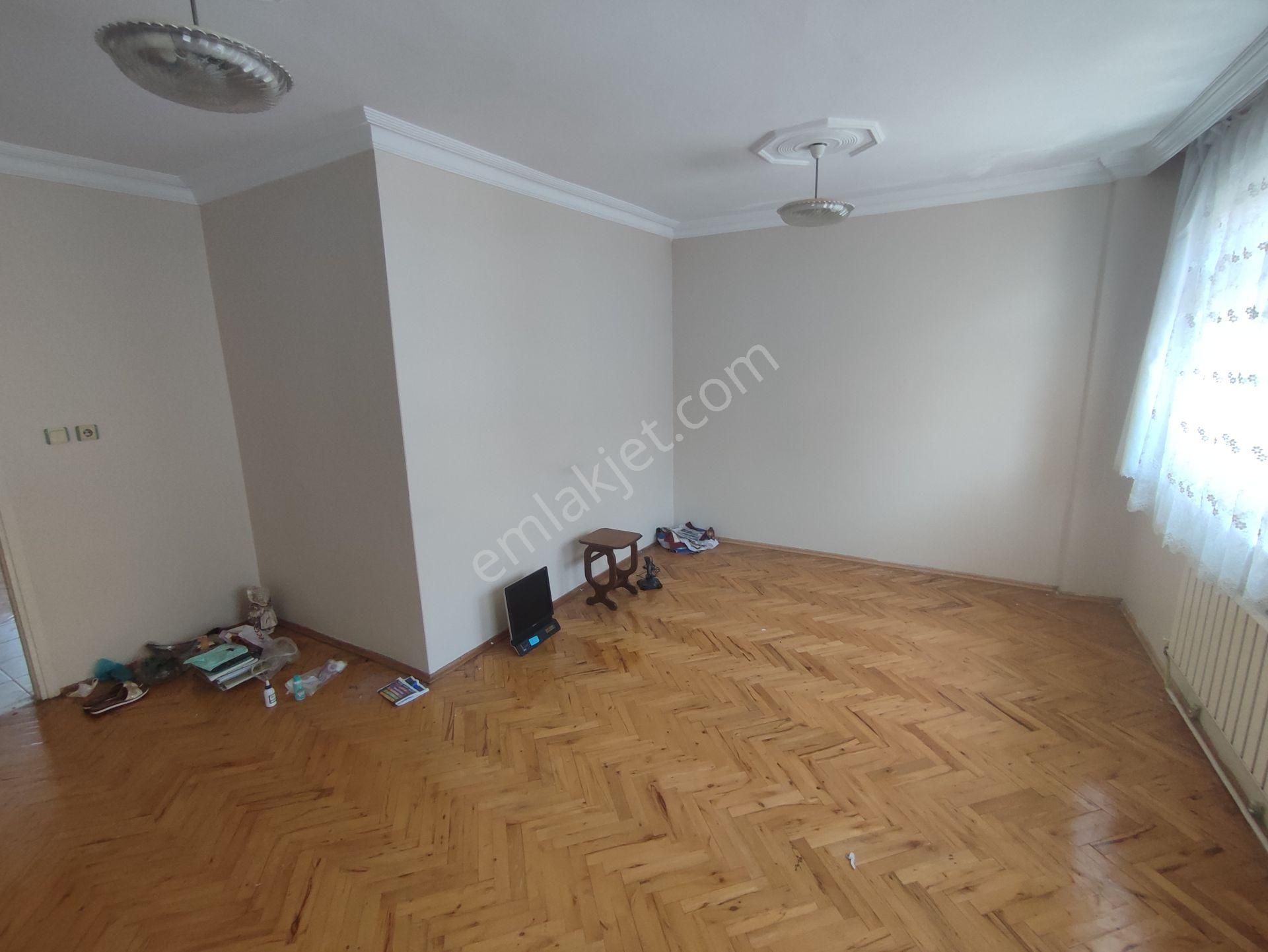 Balcıoğlundan Kartaltepe Mah. Tranvaya Yakın Satılık 3. Normal Kat Daire - Görsel 5