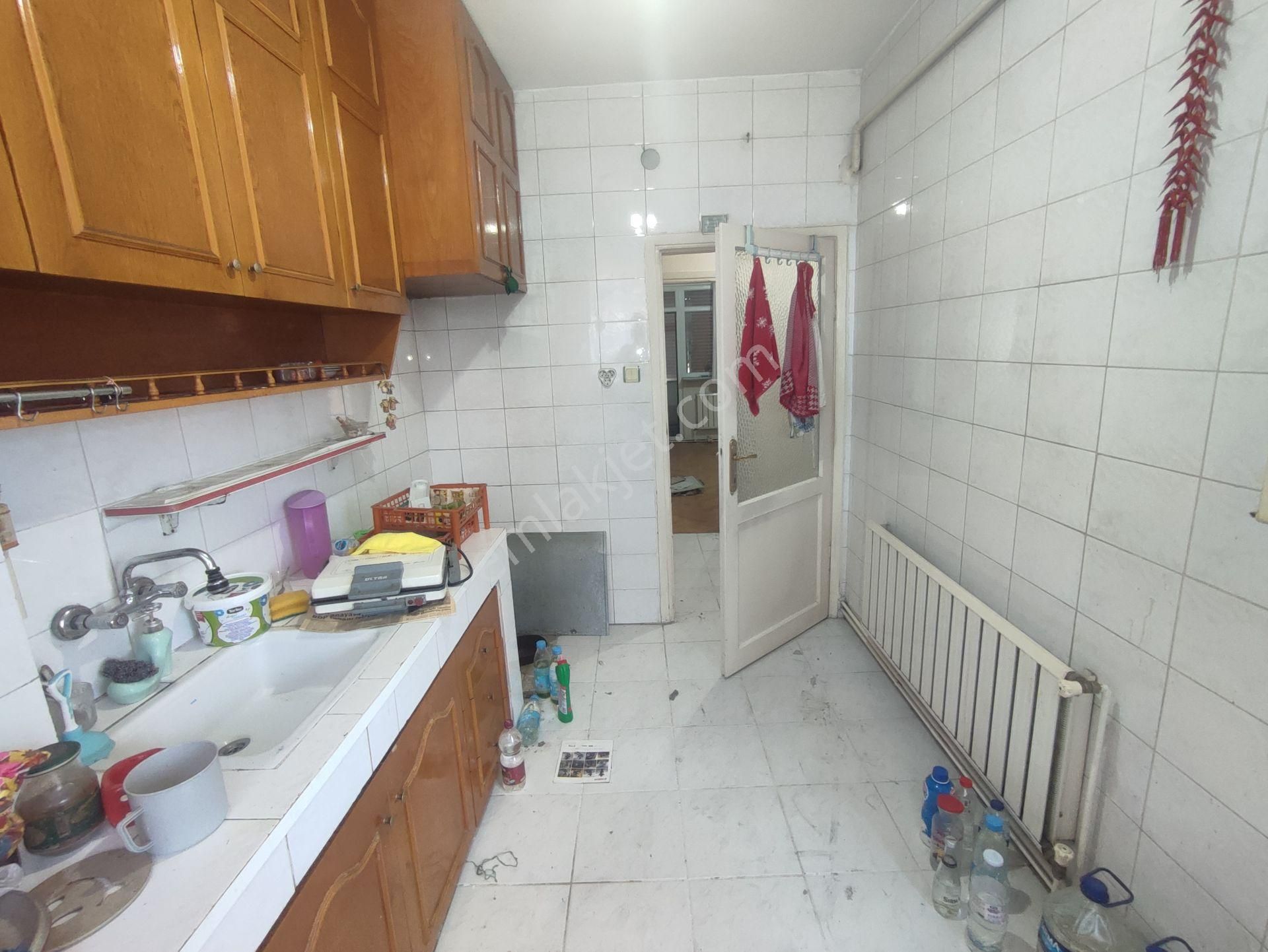 Balcıoğlundan Kartaltepe Mah. Tranvaya Yakın Satılık 3. Normal Kat Daire - Görsel 20