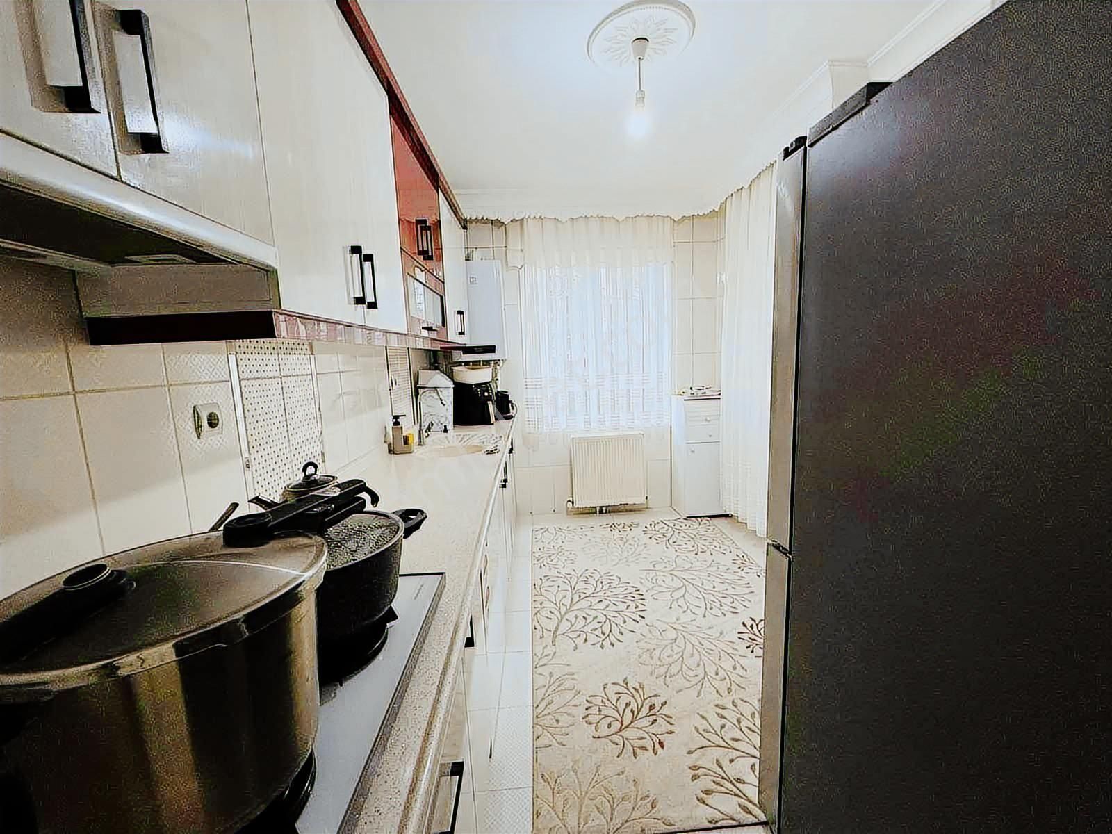 ...acill..yeni Çınardan Ara Katta Full Yapılı 3+1 Daire - Görsel 4