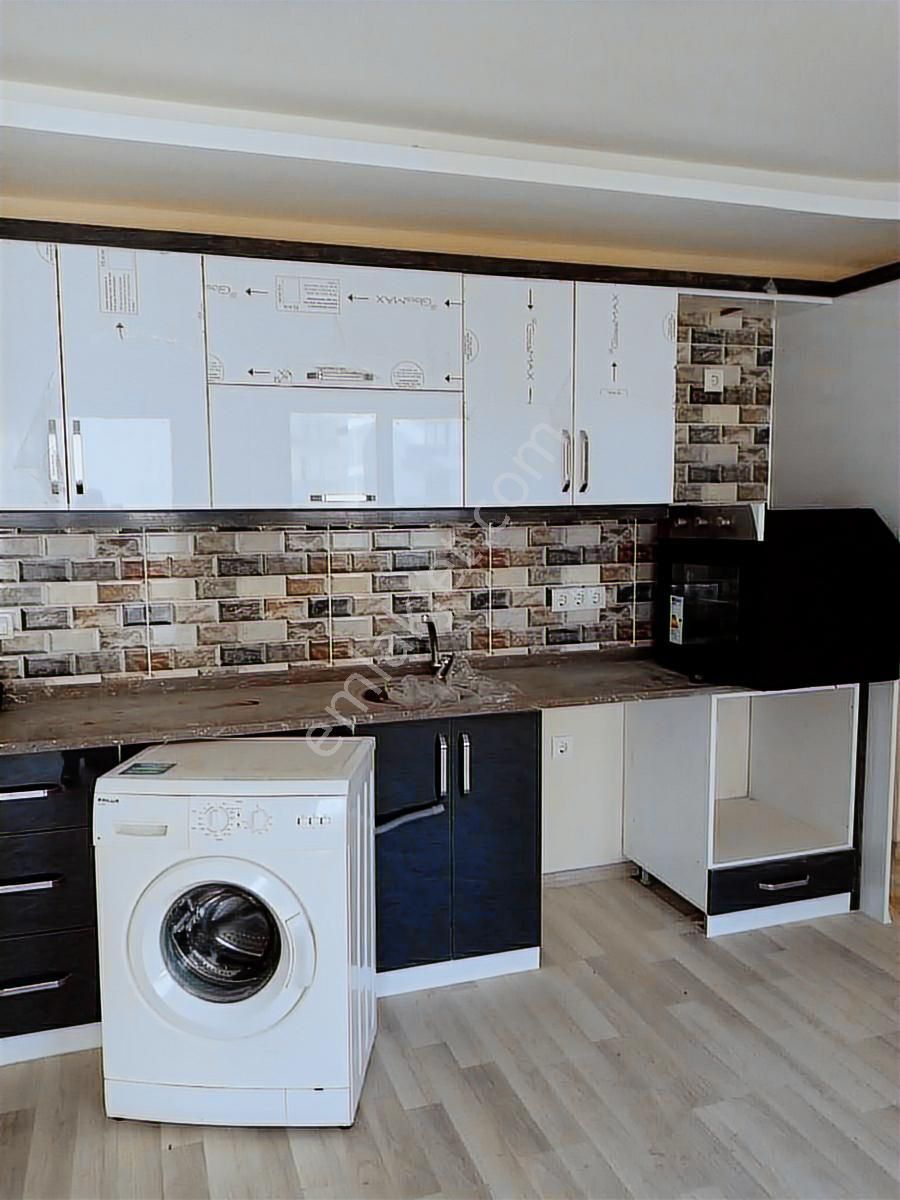 İzmir Seferihisar Turabiye Merkezde Eşyalı 1+1 Satılık Daire - Görsel 4