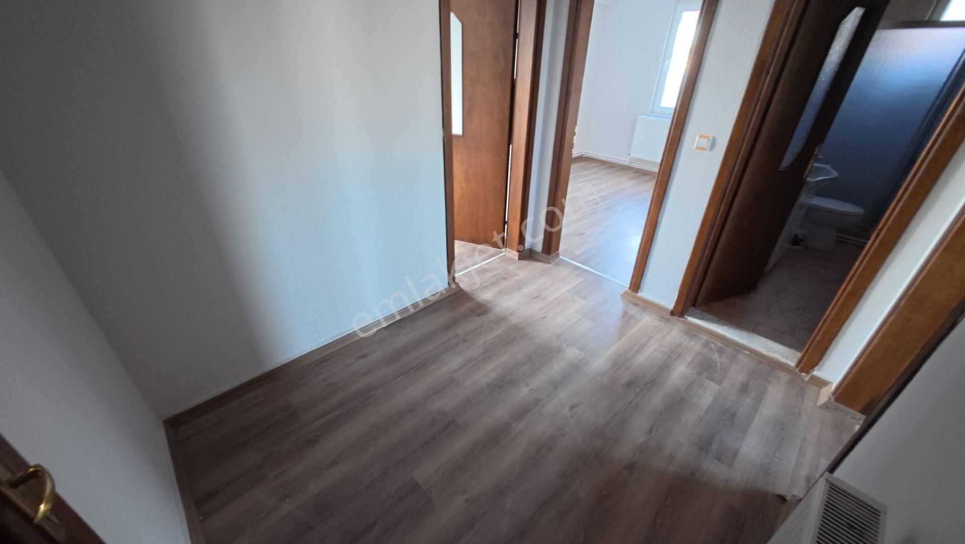 Sakarya Karasuda Satılık 2+1 Geniş Ve Kullanışlı Daire - Görsel 6