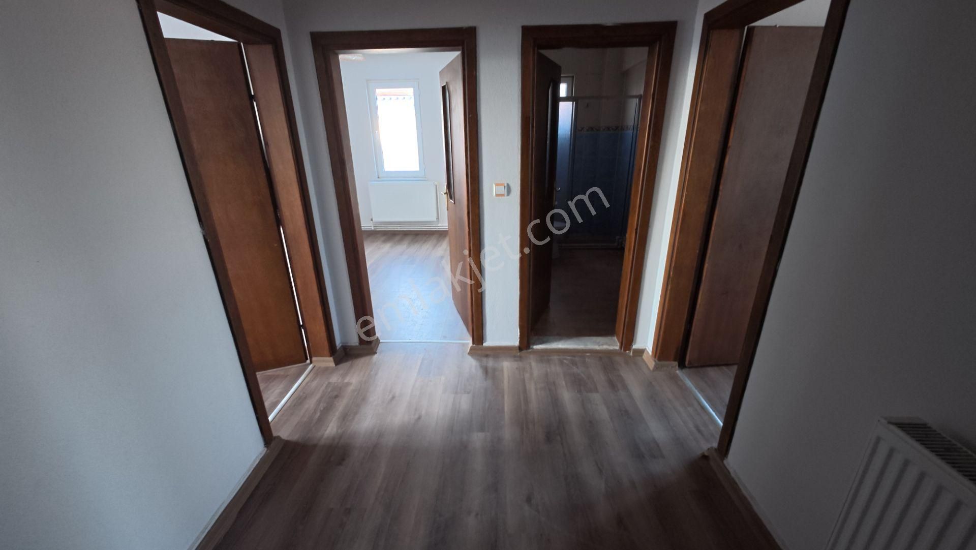 Sakarya Karasuda Satılık 2+1 Geniş Ve Kullanışlı Daire - Görsel 7