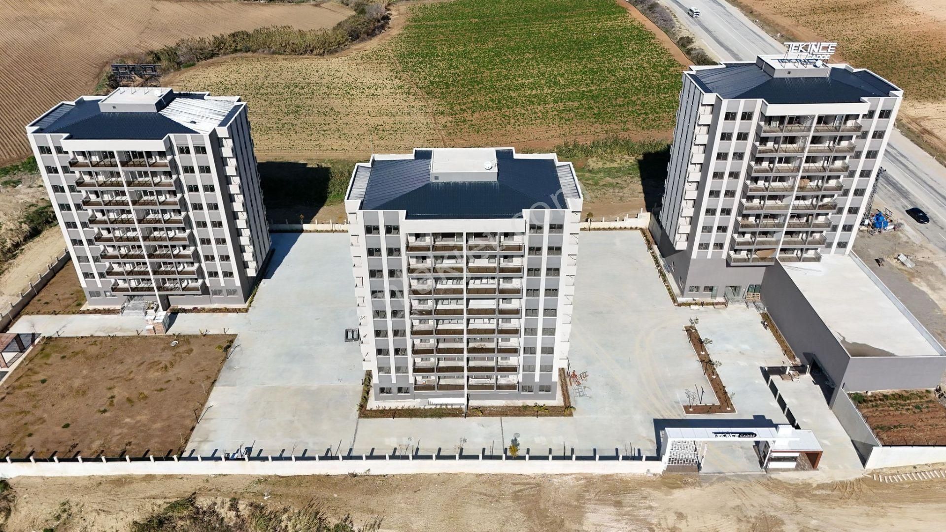 Kabasakal'da 7/24 Özel Güvenlikli Site İçi Kapalı Mutfaklı Deprem Projeli Cazip Fiyat'ta Lüks Daire