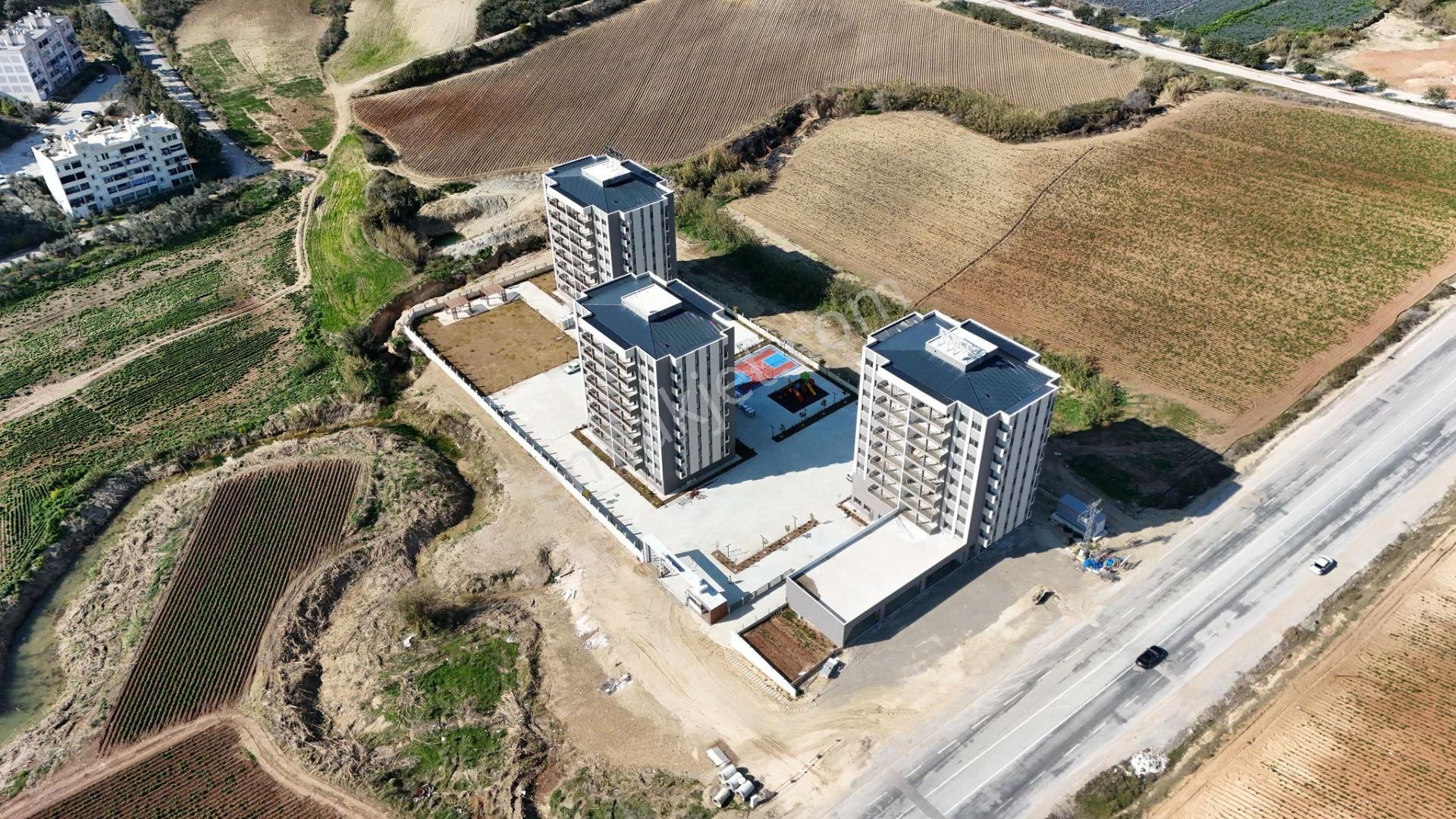 Kabasakal'da 7/24 Özel Güvenlikli Site İçi Kapalı Mutfaklı Deprem Projeli Cazip Fiyat'ta Lüks Daire - Görsel 2