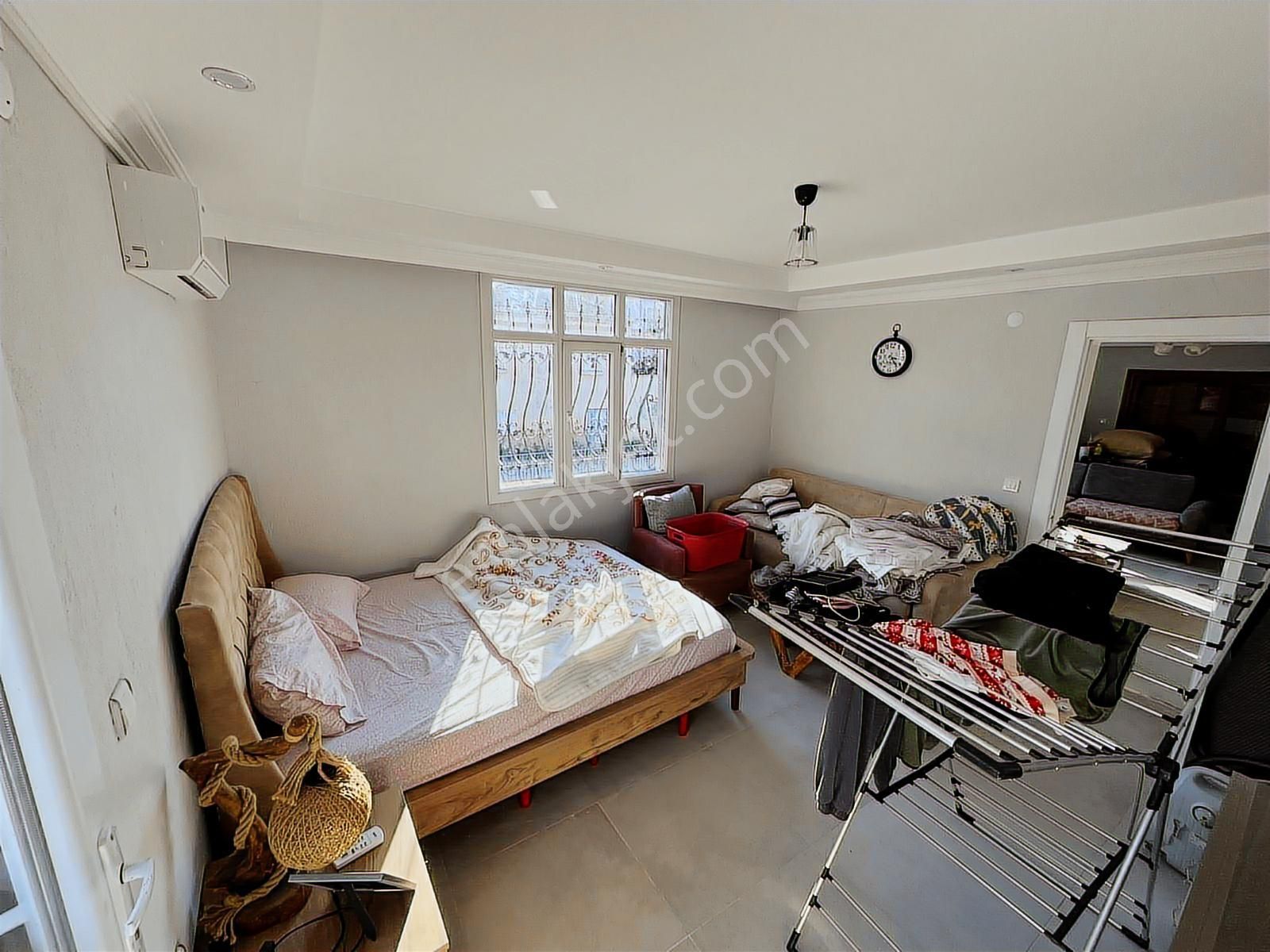 Seferihisar Ulamış Köyünde Doğa İçinde 450m2 Müstakil Ev Ve Arsa - Görsel 35