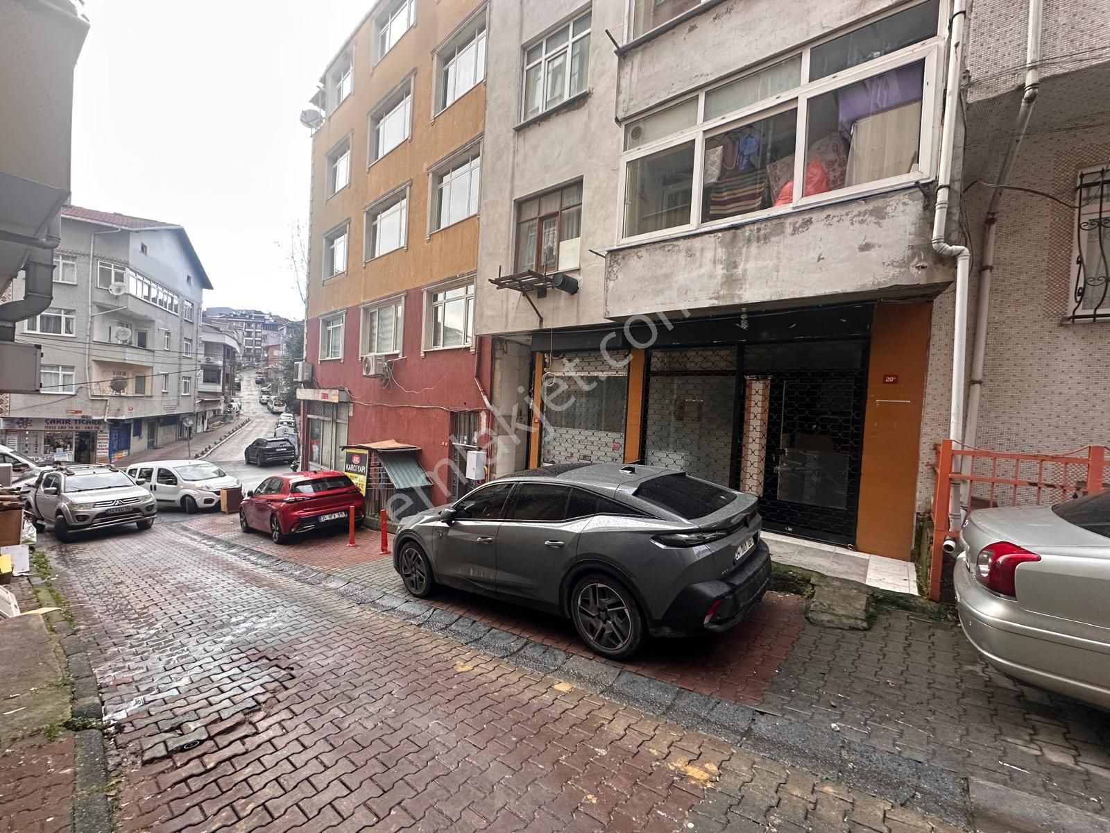 4.levent Metroya 5 Dakika,her İşe Uygun Kiralık Dükkan Artum'dan