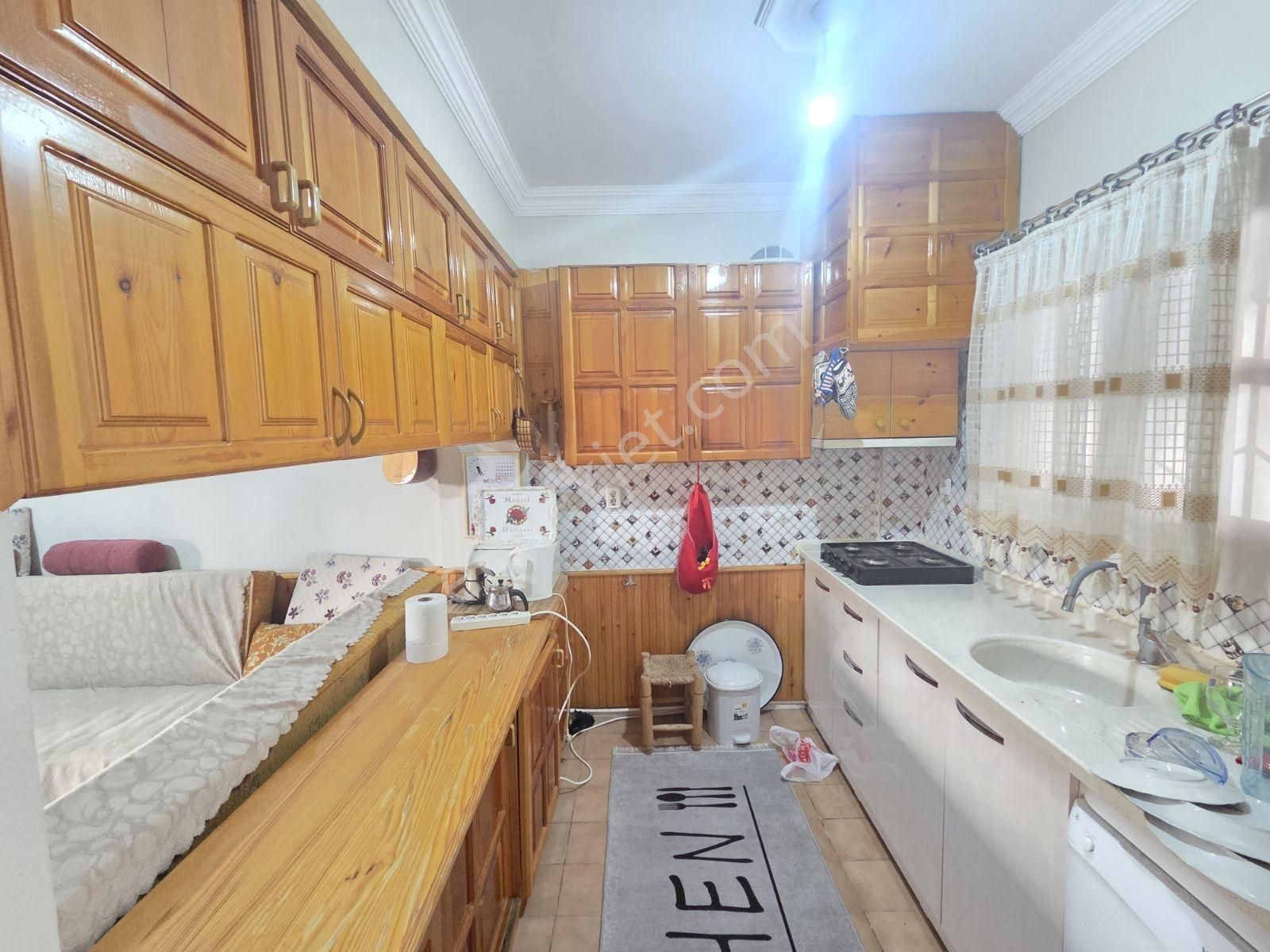 Yenifoça'da Müstakil Bahçeli Deniz Manzaralı 2+1 Dubleks - Görsel 28