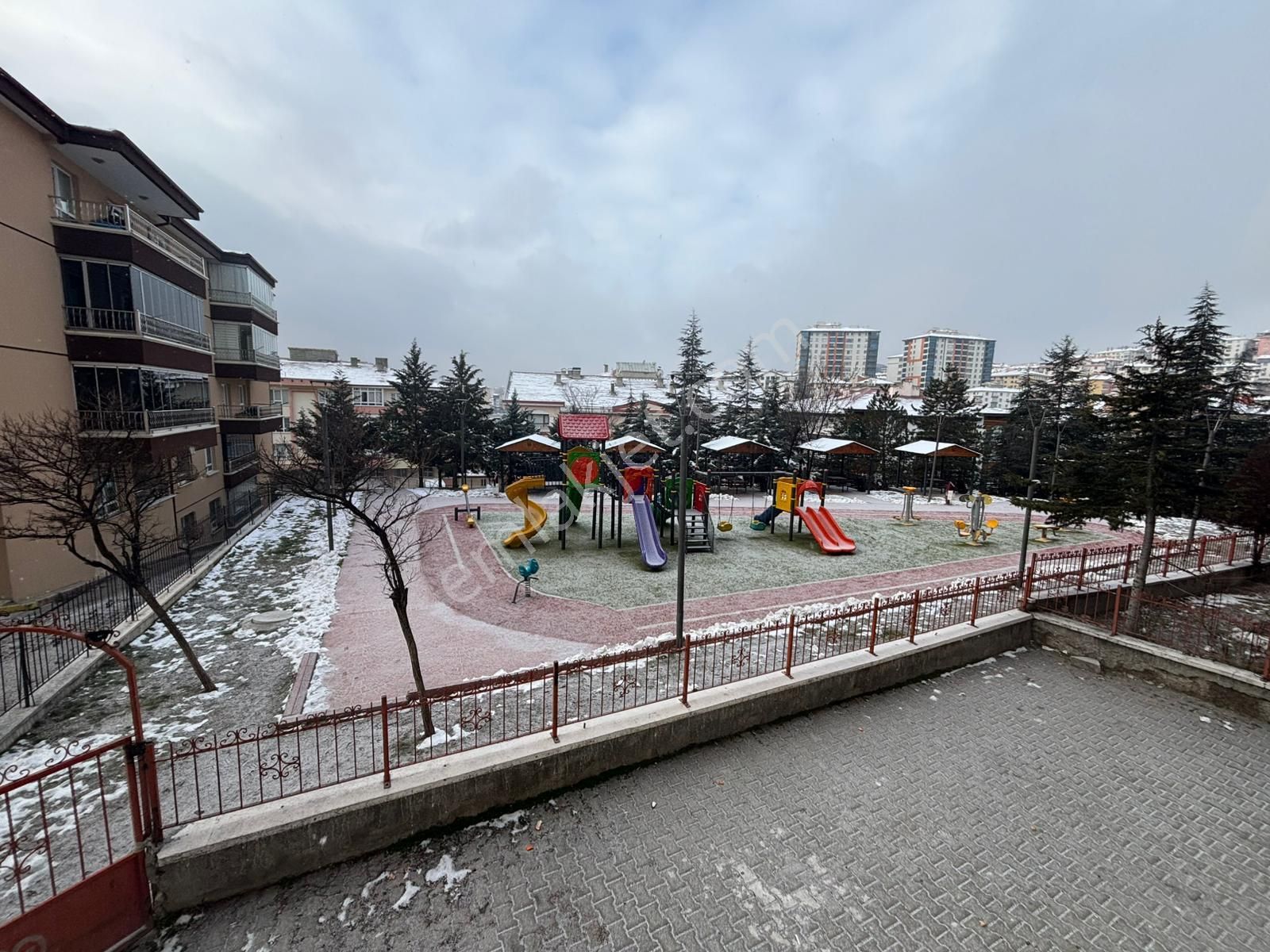 Bademlik'te Cadde Üzeri Yapılı 3+1 Daire! - Görsel 23
