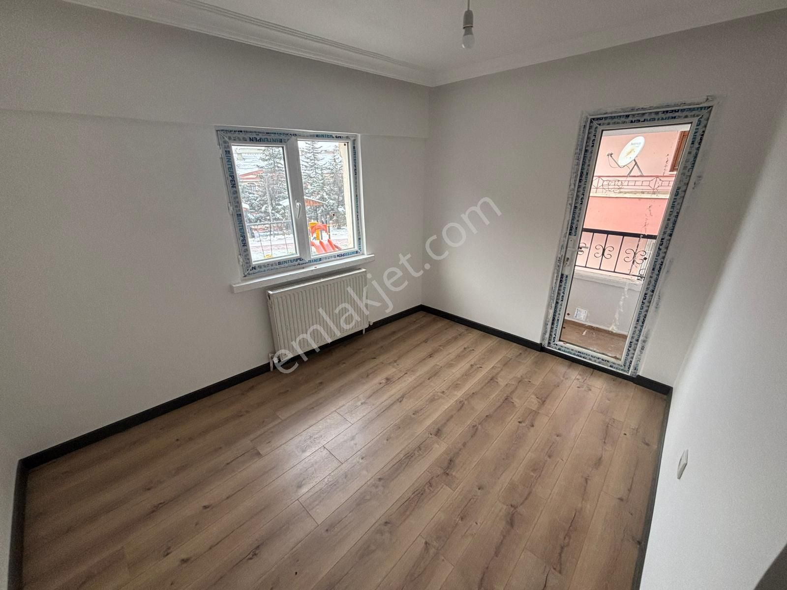 Bademlik'te Cadde Üzeri Yapılı 3+1 Daire! - Görsel 11