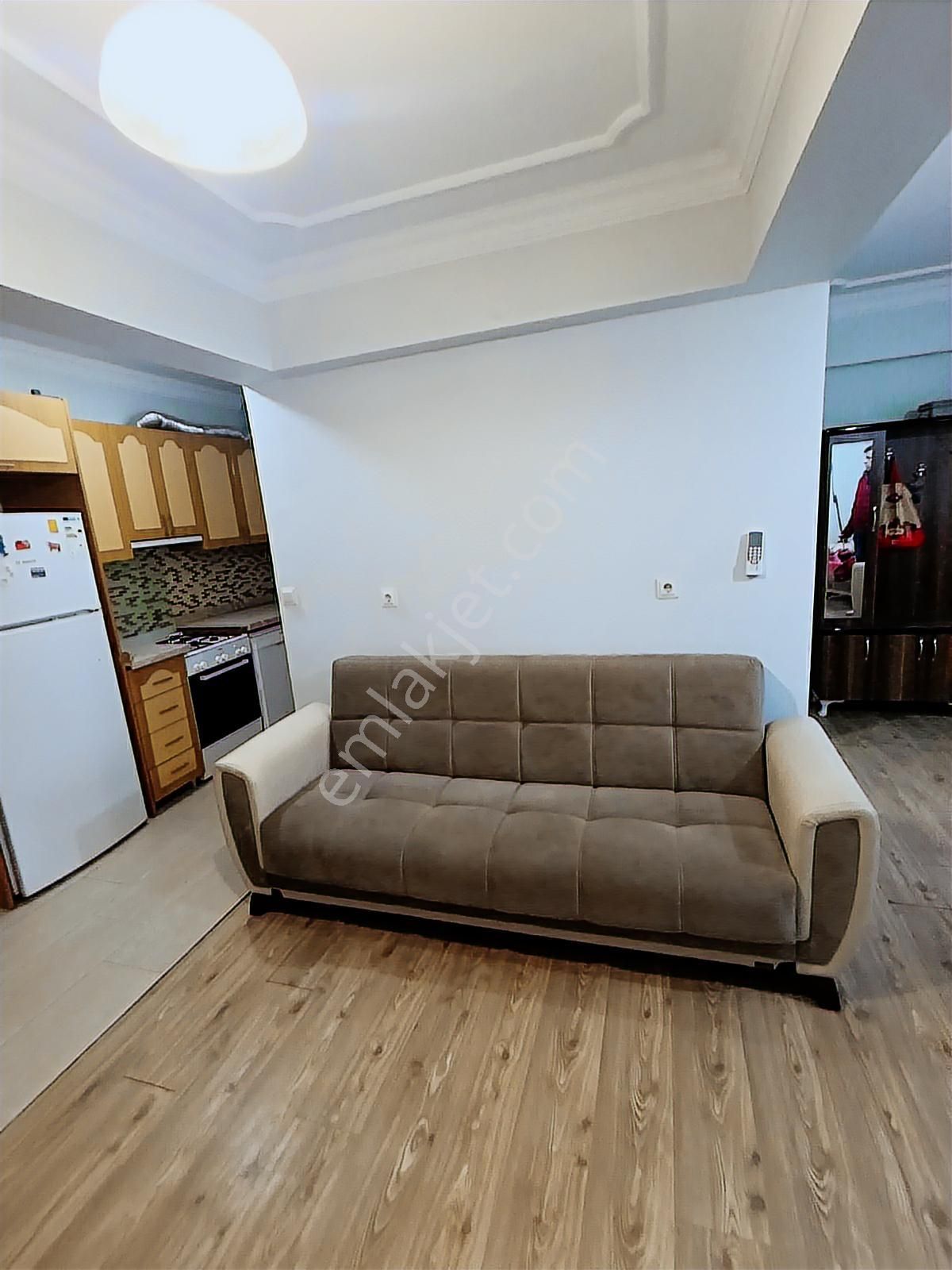 Yenifoça'da Çok İyi Konumda Satılık Eşyalı Dubleks Taş Mesken - Görsel 32