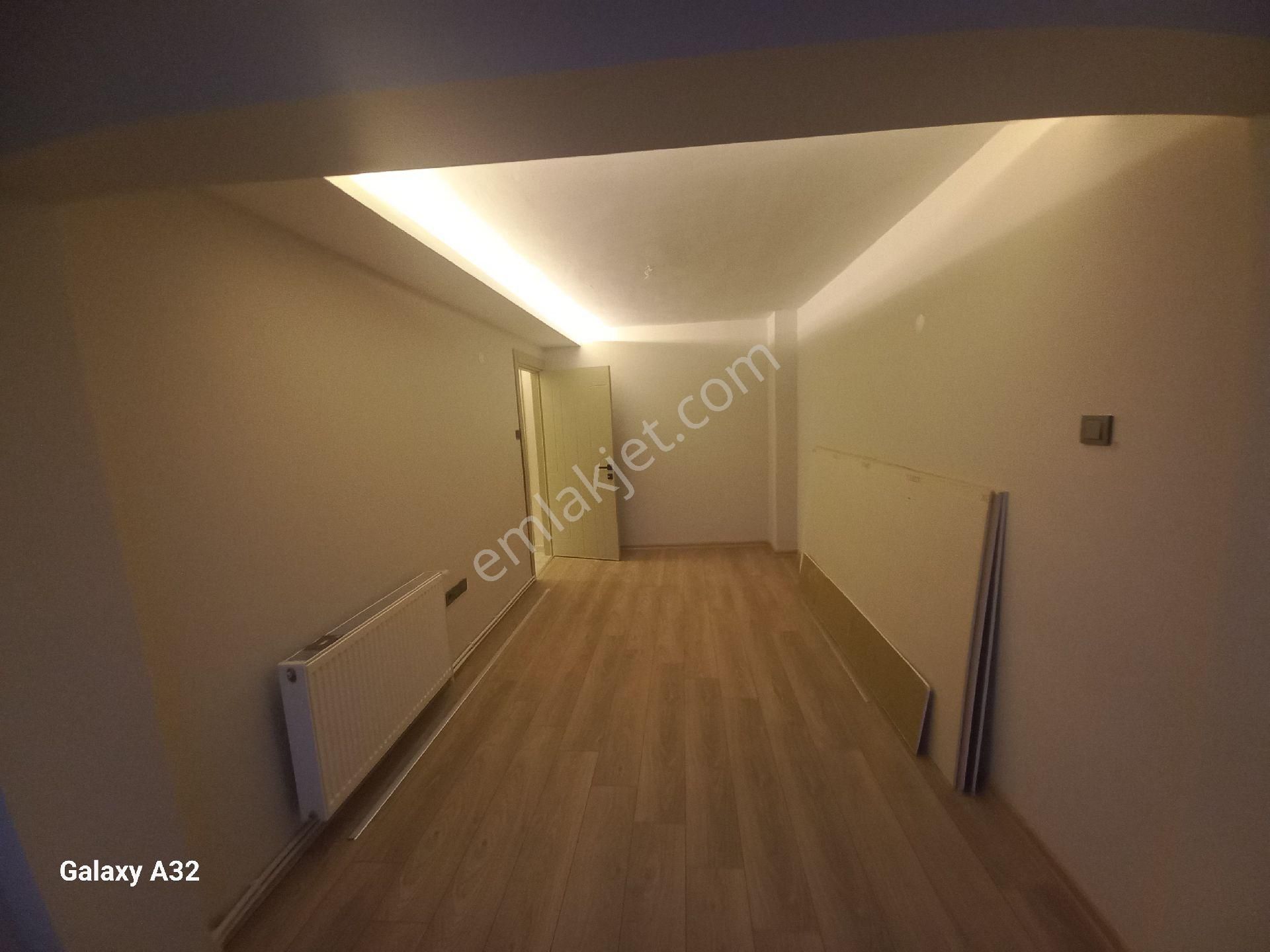 Karşıyaka Ordu Caddesi Üzerinde Satilik Full Tadilatlı Deniz Manzaralı 3+1 Daire - Görsel 21