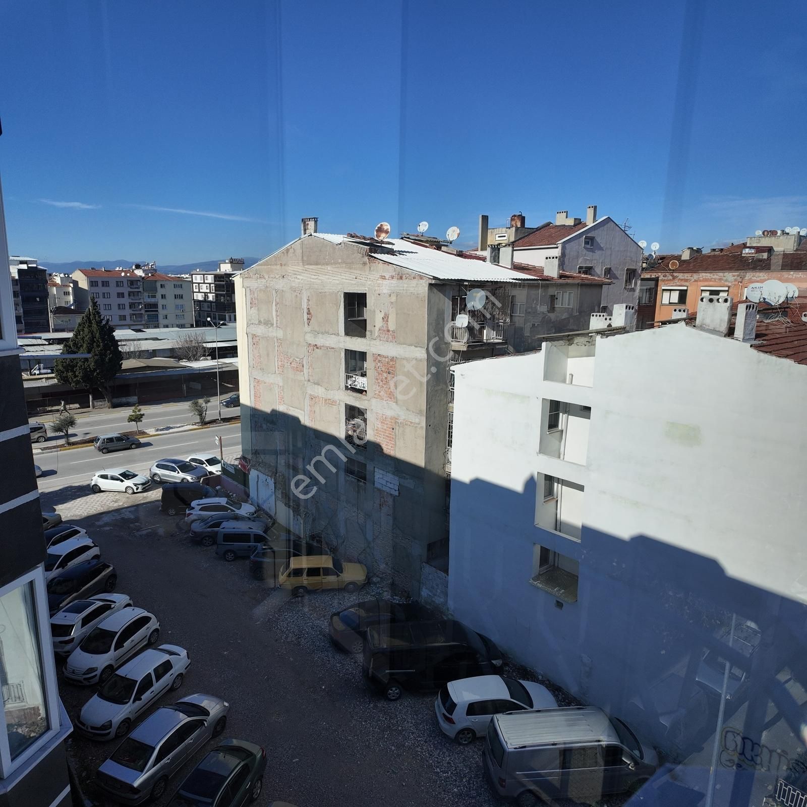 Ragıpbey Mahallesi Merkezde 150 M² Asansörlü 3+1 Eşyalı Satılık - Görsel 22