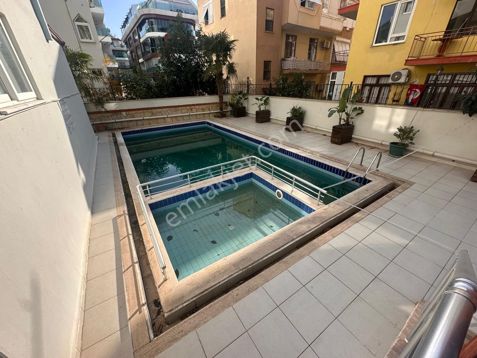 Alanya Cleopatra'da Kiralık Site İçersinde 2+1 Eşyalı Daire - Görsel 13