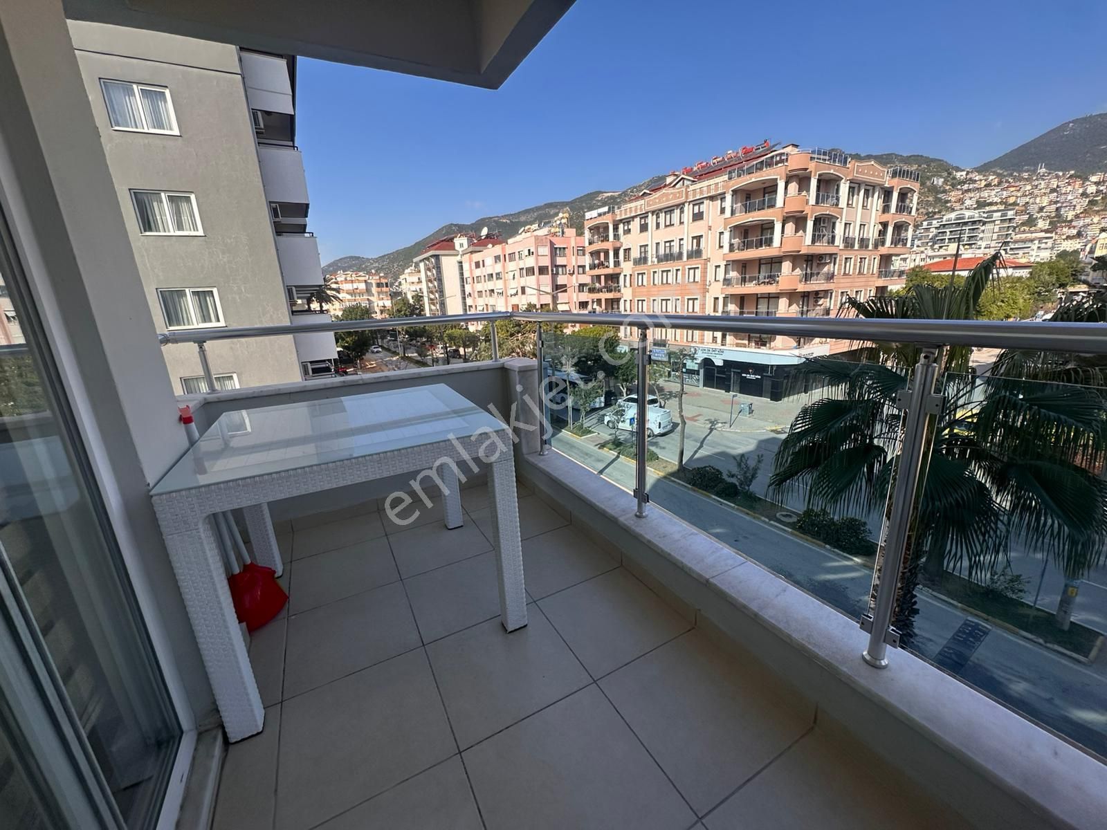 Alanya Cleopatra'da Kiralık Site İçersinde 2+1 Eşyalı Daire - Görsel 5