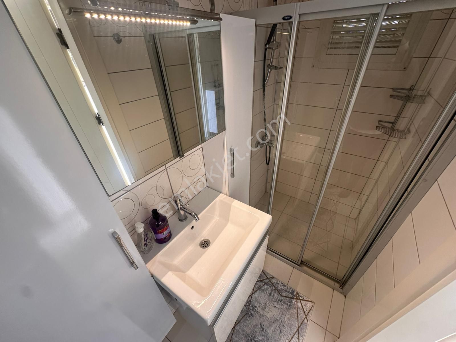 Alanya Cleopatra'da Kiralık Site İçersinde 2+1 Eşyalı Daire - Görsel 9