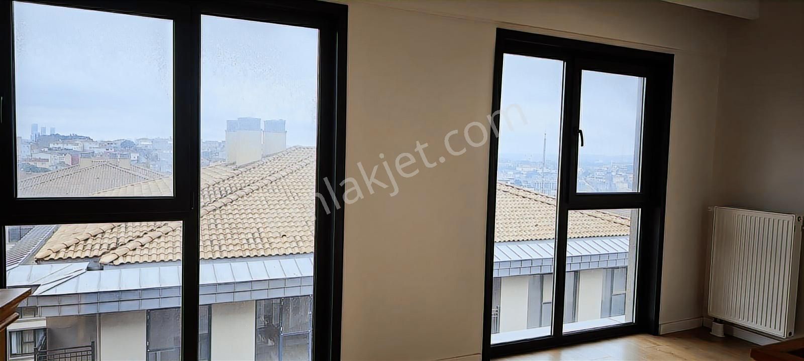 Eles Gayrimenkulden Kiralık Ebeveyn Banyolu En Üst Kat 2+1 Daire - Görsel 3